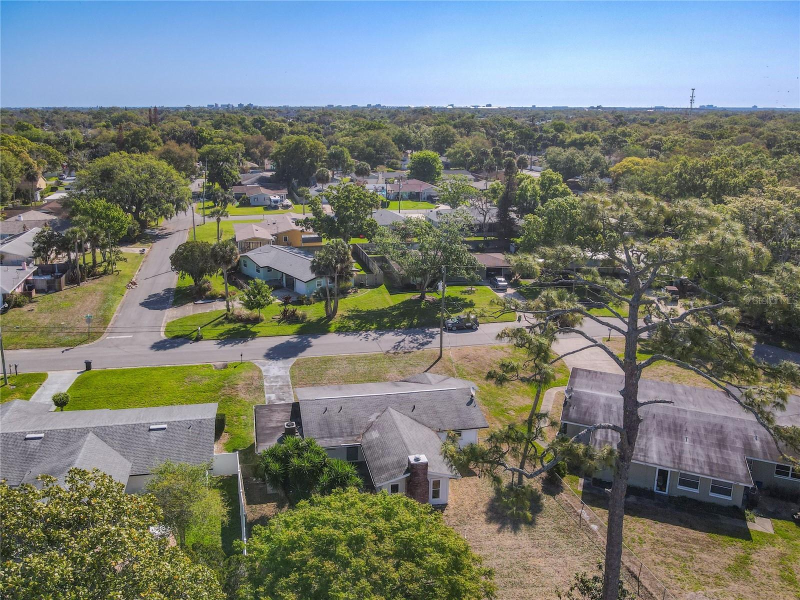 6 FAIRWAY CIR, NEW SMYRNA BEACH, FL, 32168