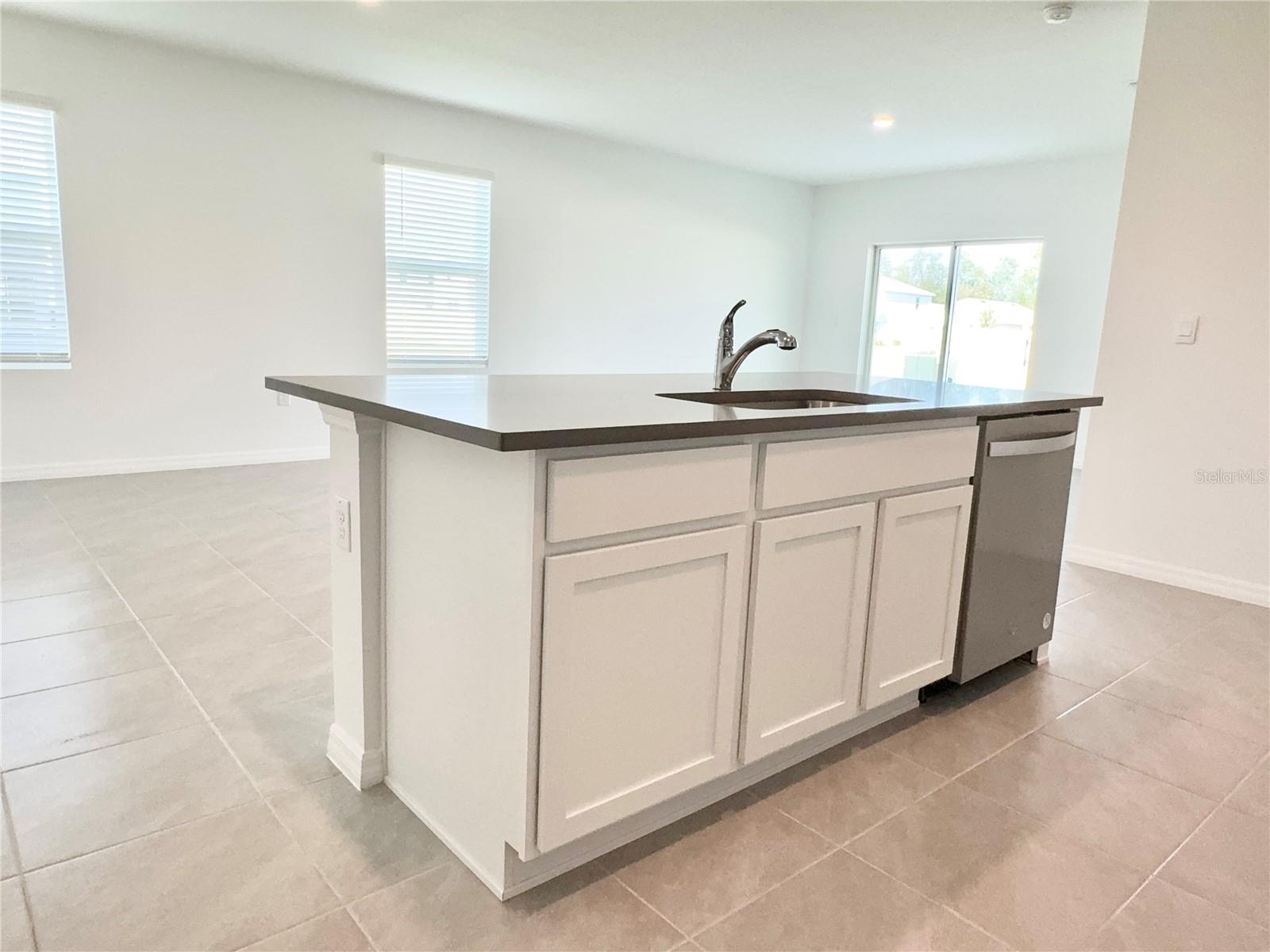 35629 KINSEY PT, ZEPHYRHILLS, FL, 33541