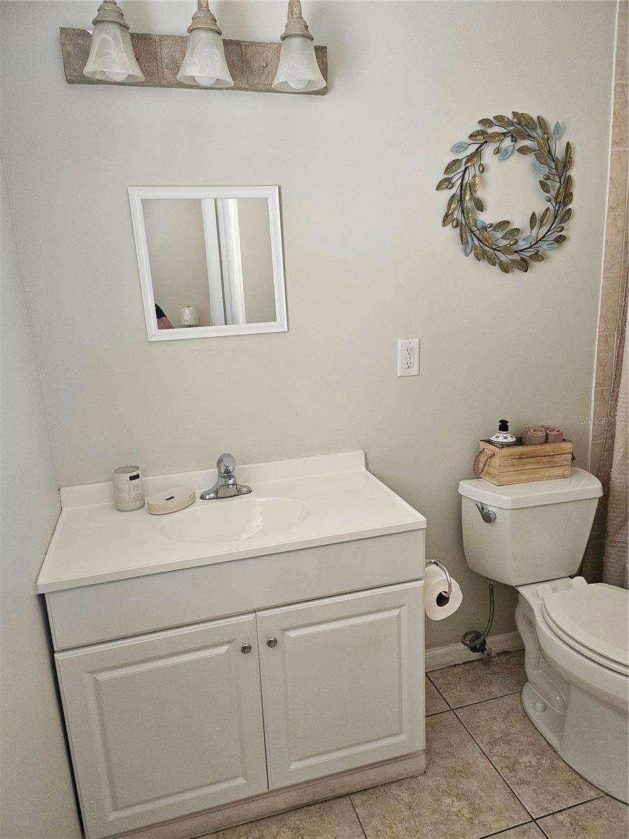 220 PARK BLVD N #202, VENICE, FL, 34285