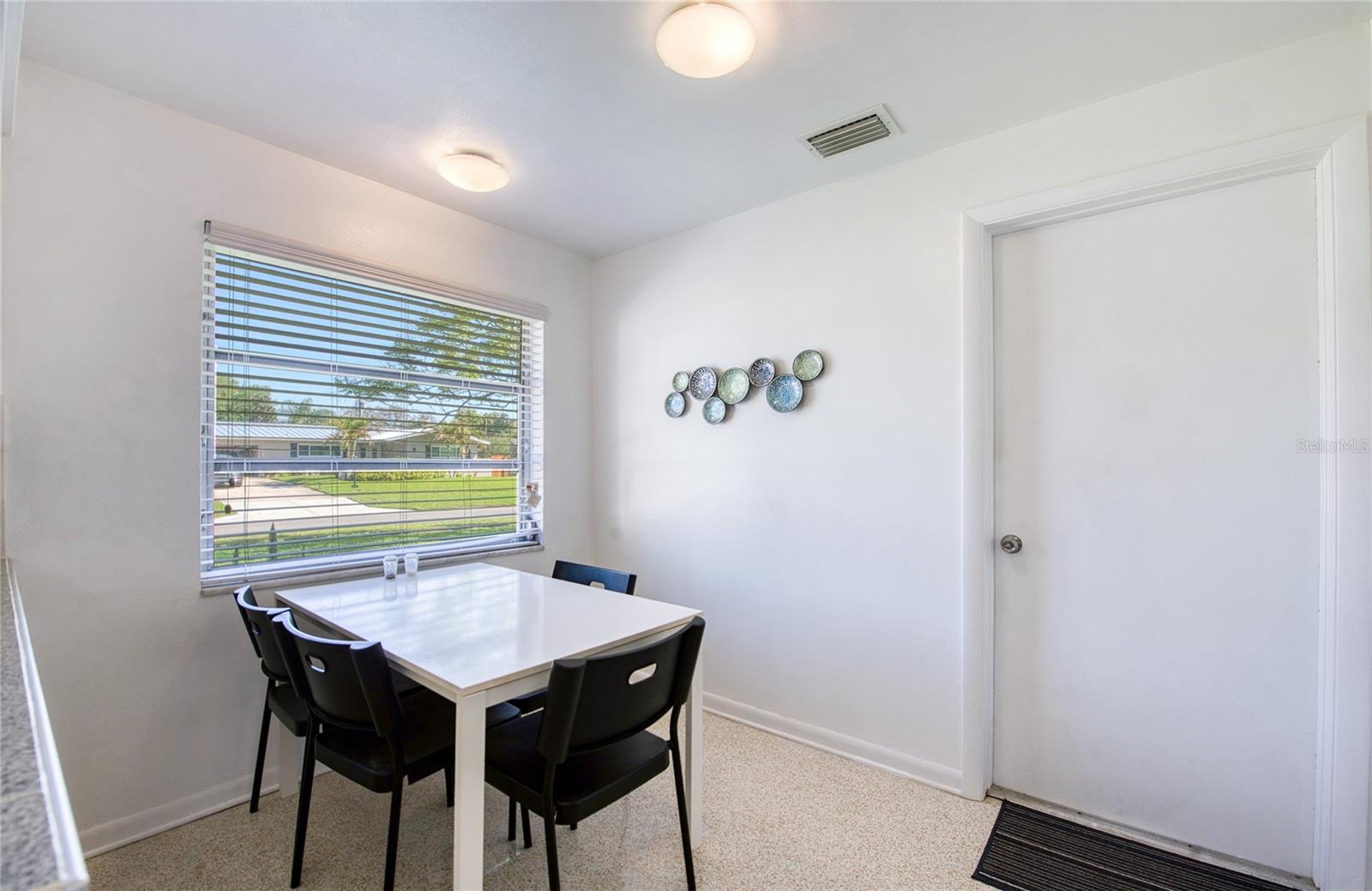1631 CHATEAU DR, CLEARWATER, FL, 33756