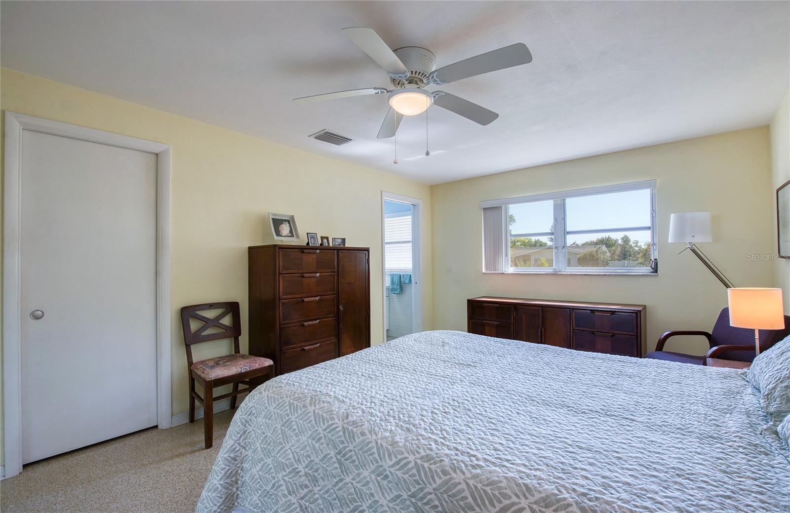 1631 CHATEAU DR, CLEARWATER, FL, 33756