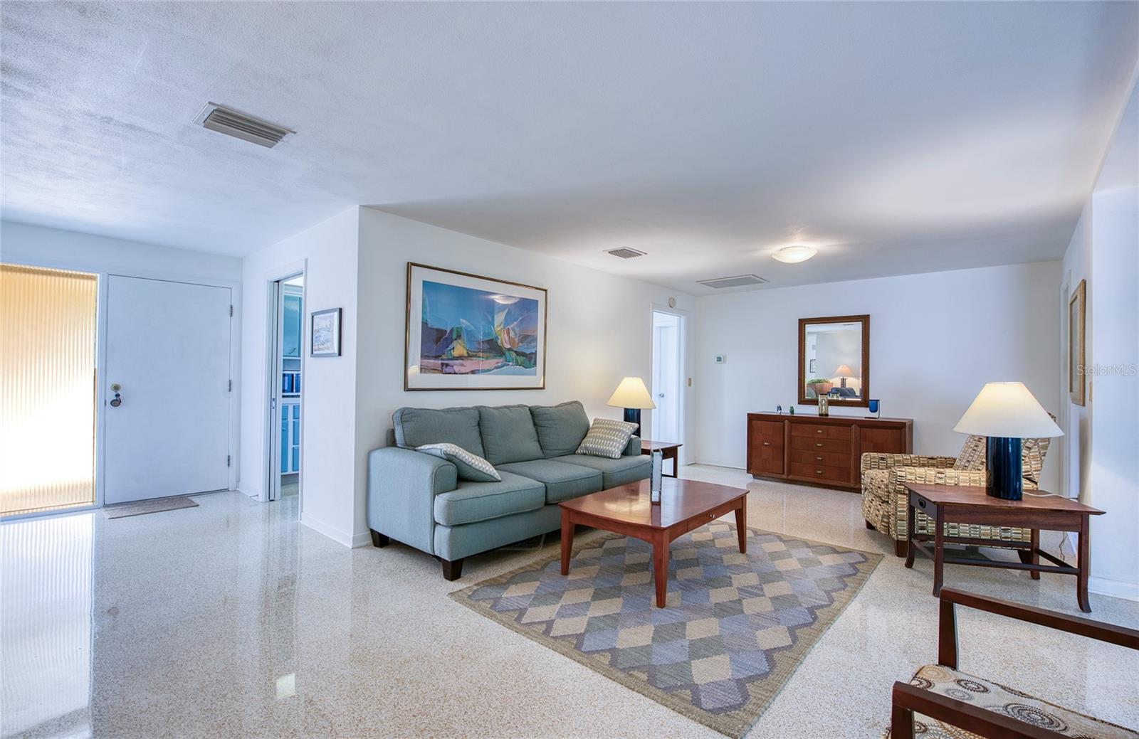 1631 CHATEAU DR, CLEARWATER, FL, 33756