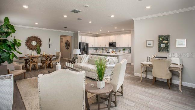 8639 OAKSTONE CIR, LEESBURG, FL, 34788