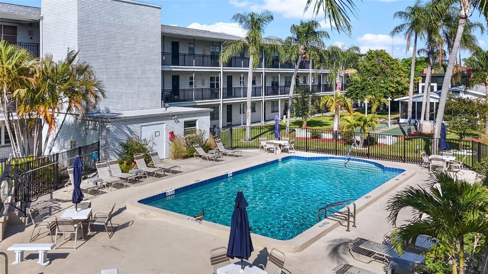 4050 4TH ST N #122, ST PETERSBURG, FL, 33703