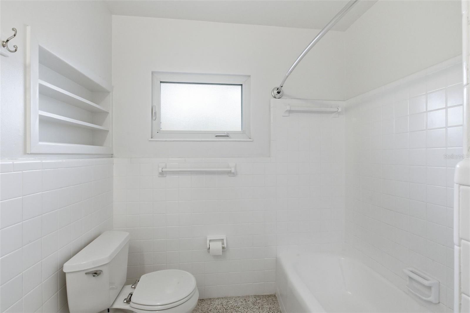 528 RALPH ST, SIESTA KEY, FL, 34242