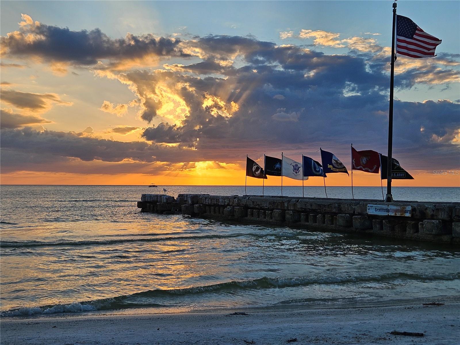 528 RALPH ST, SIESTA KEY, FL, 34242