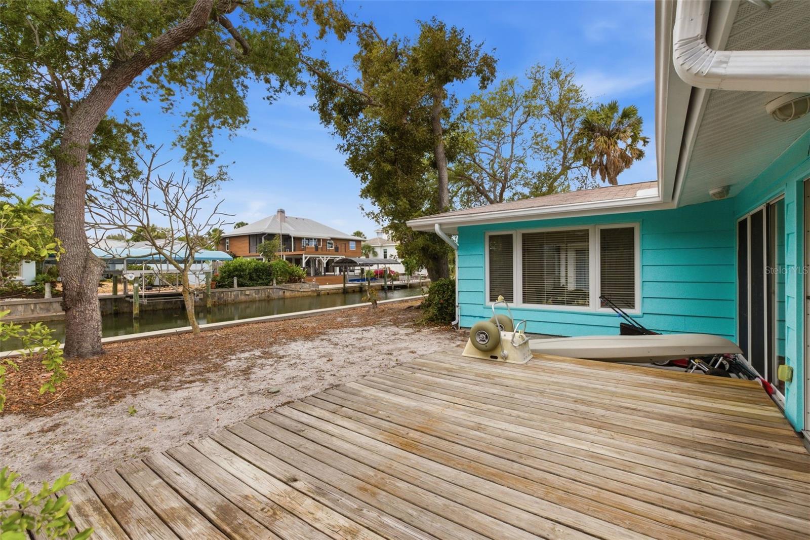 528 RALPH ST, SIESTA KEY, FL, 34242