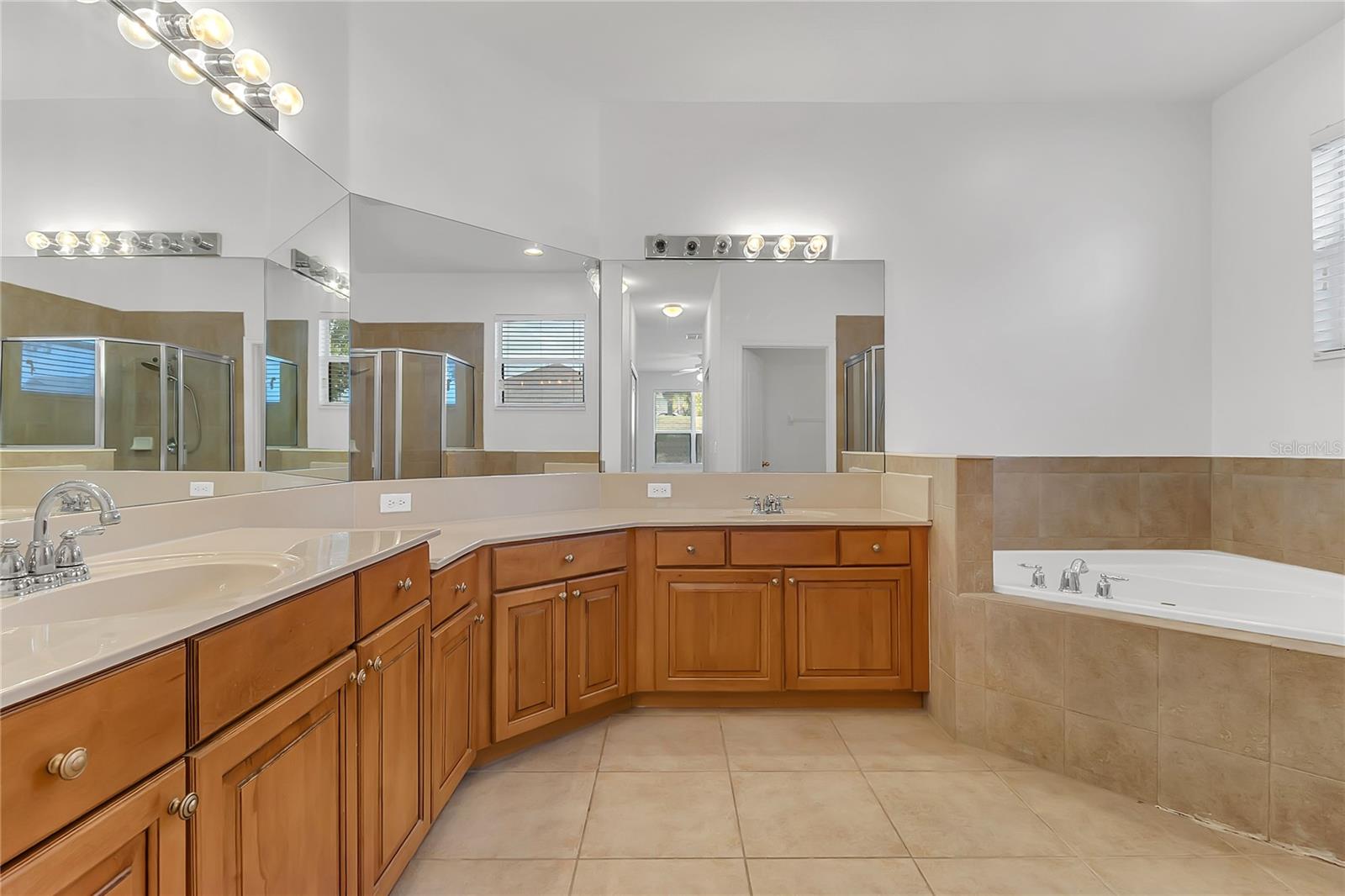 3323 FAWNWOOD DR, OCOEE, FL, 34761