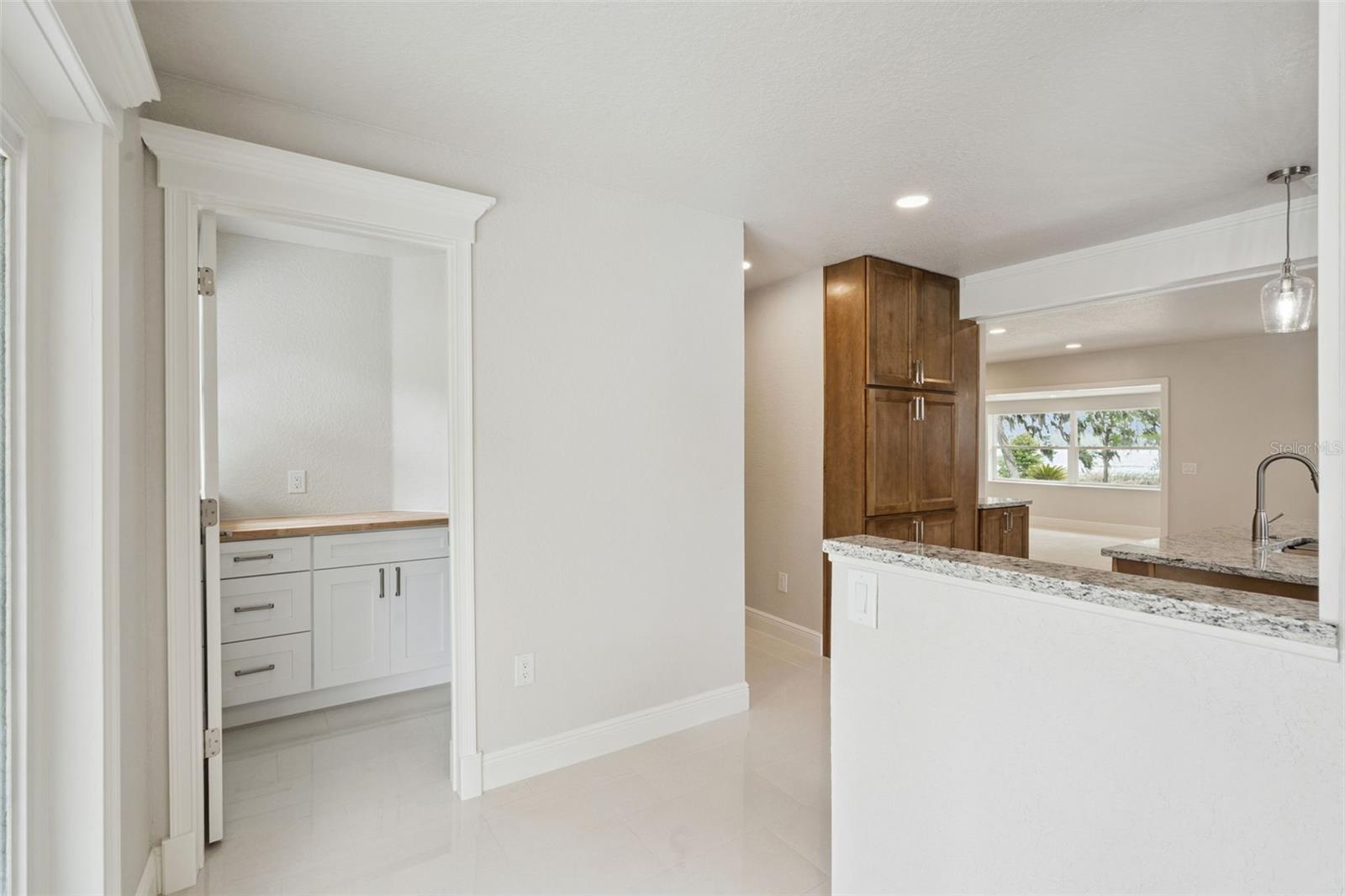 2316 N GRIFFIN DR, LEESBURG, FL, 34748
