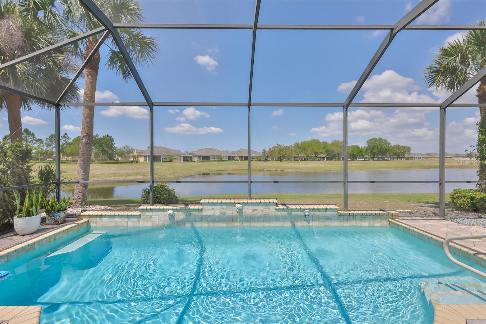 1045 EMERALD DUNES DR, SUN CITY CENTER, FL, 33573