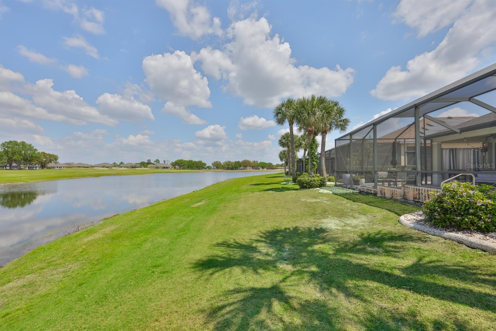 1045 EMERALD DUNES DR, SUN CITY CENTER, FL, 33573