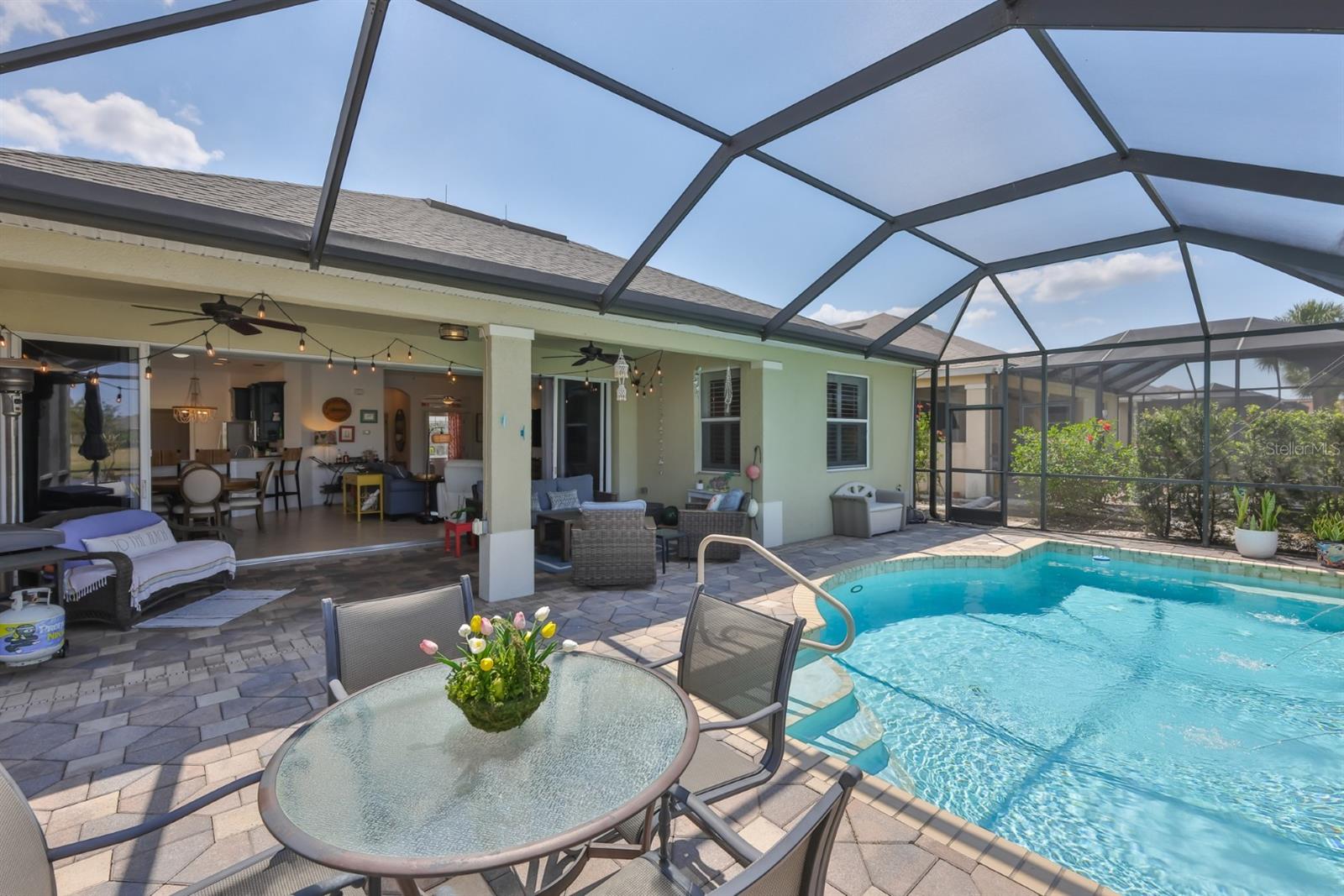 1045 EMERALD DUNES DR, SUN CITY CENTER, FL, 33573