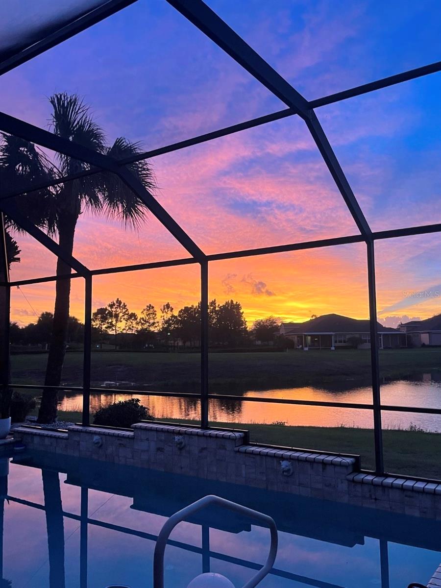 1045 EMERALD DUNES DR, SUN CITY CENTER, FL, 33573