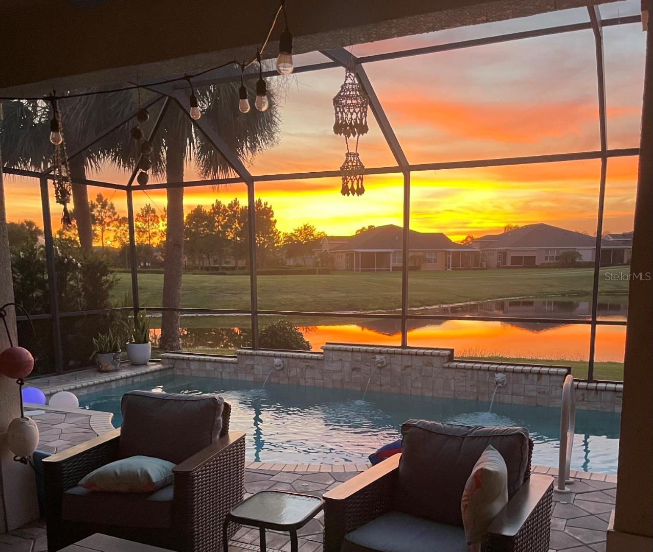 1045 EMERALD DUNES DR, SUN CITY CENTER, FL, 33573