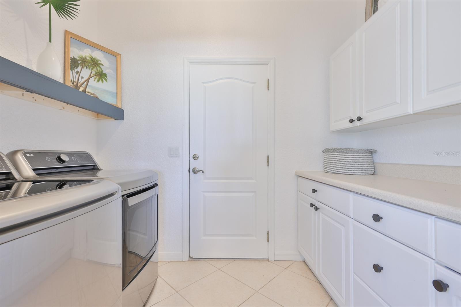1045 EMERALD DUNES DR, SUN CITY CENTER, FL, 33573