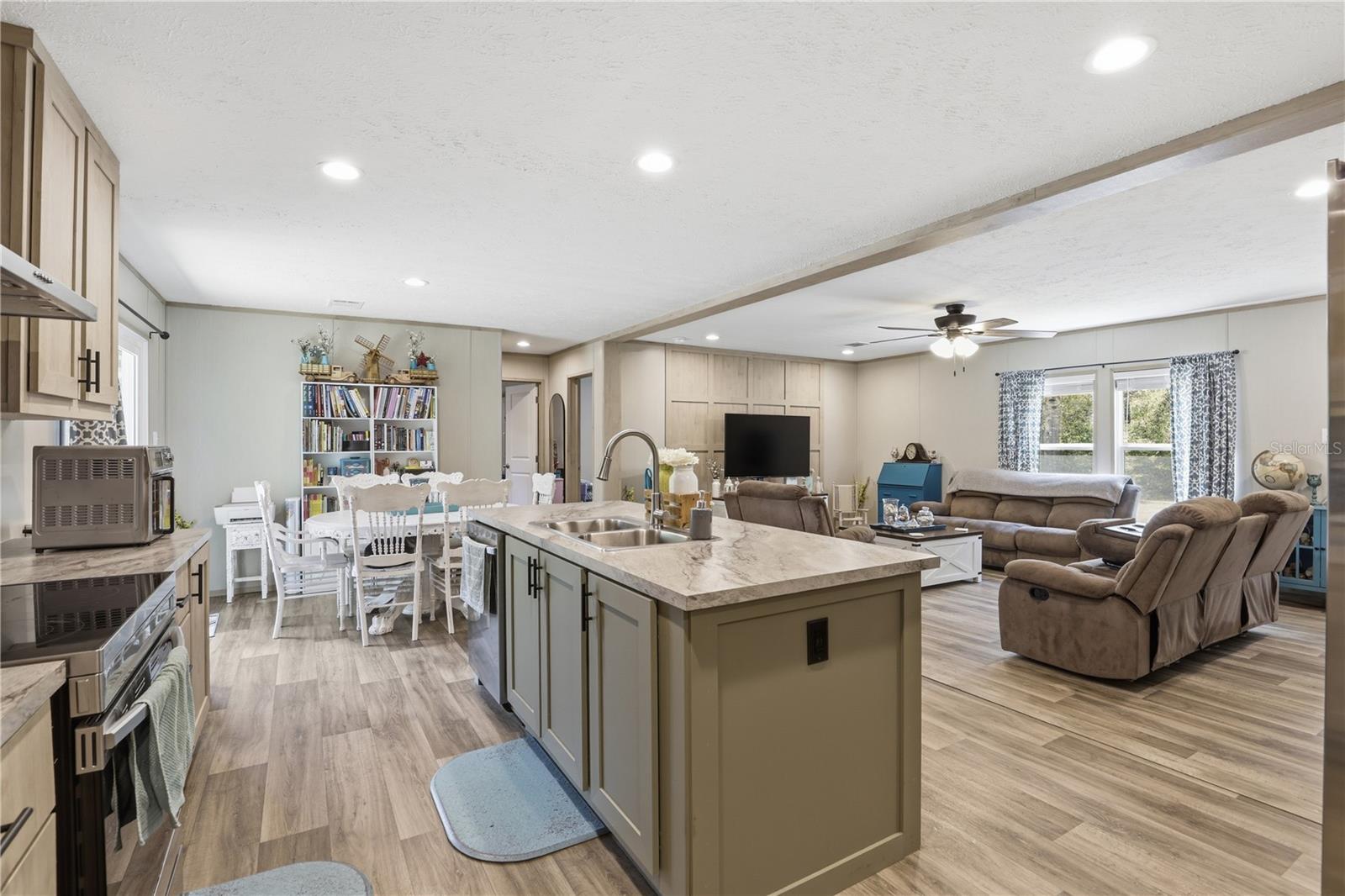 29578 SW 63RD AVE, NEWBERRY, FL, 32669
