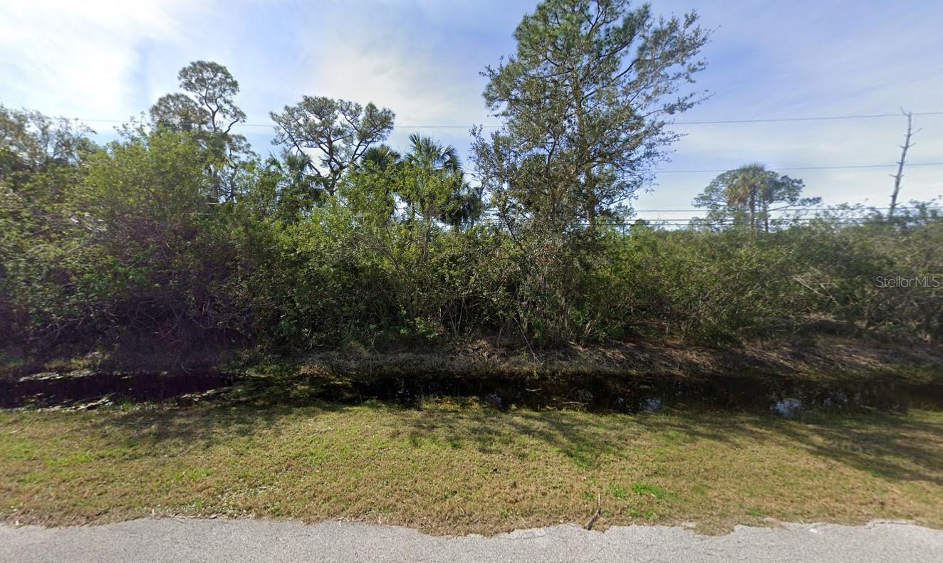 910 WAVERLY ST AVE, OLDSMAR, FL, 34677