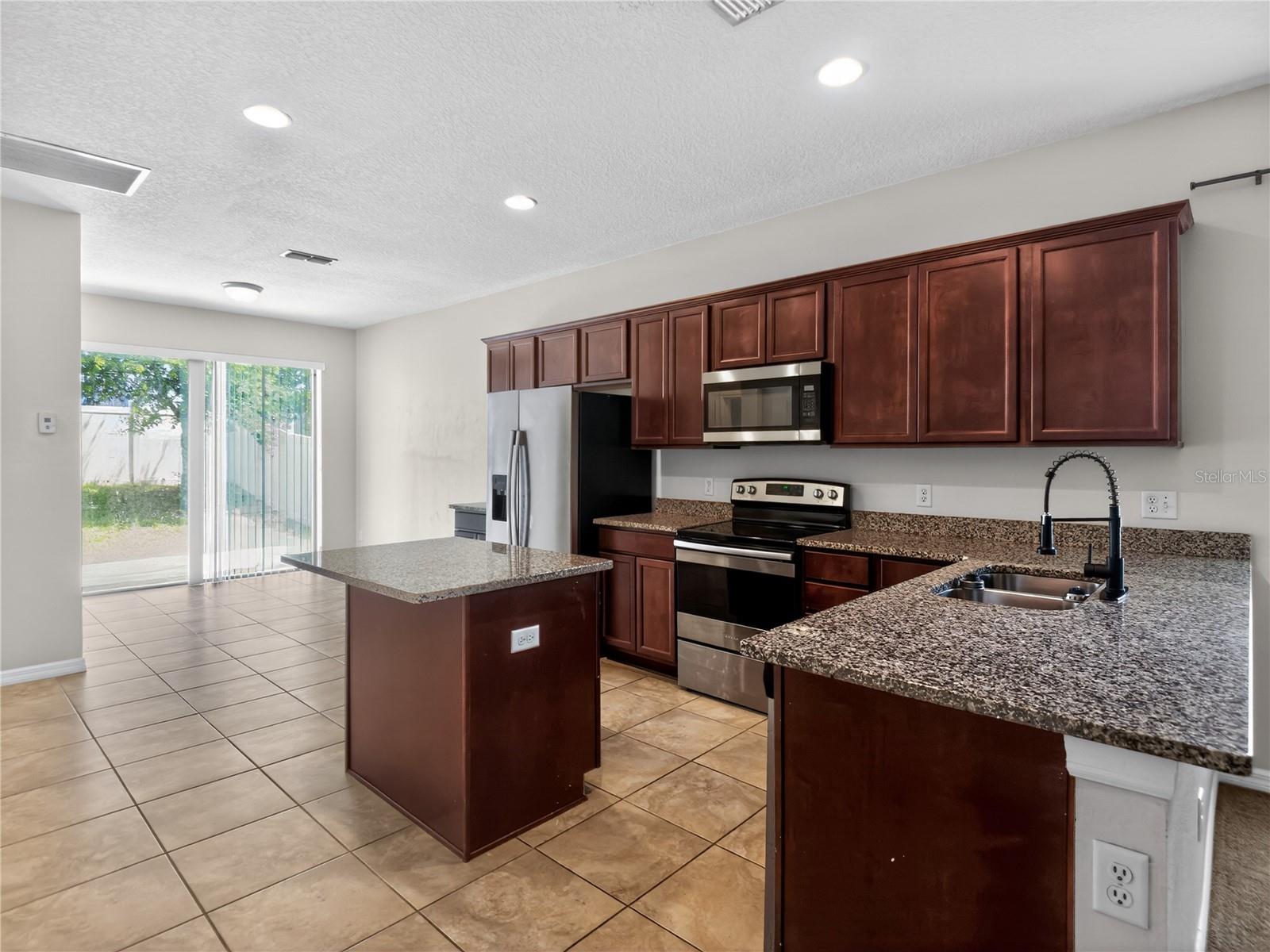 17520 BUTTERFLY PEA CT, CLERMONT, FL, 34714
