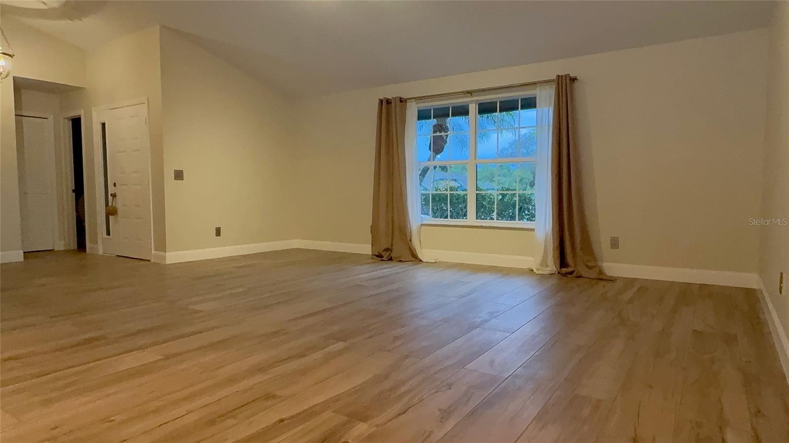 9115 BAY SIDE CT, ORLANDO, FL, 32819