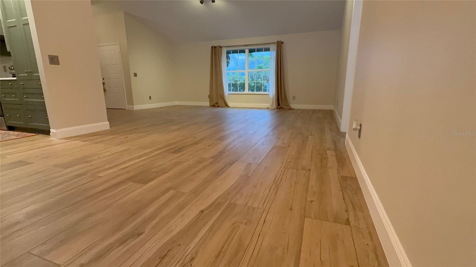 9115 BAY SIDE CT, ORLANDO, FL, 32819