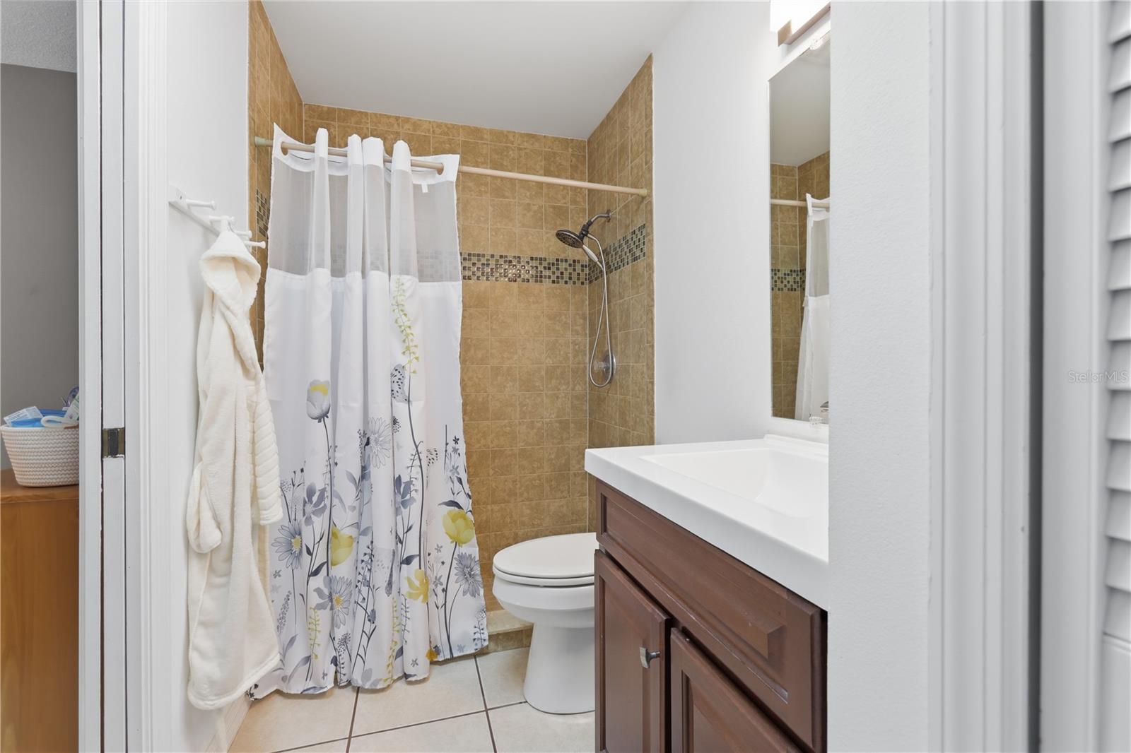 1111 S COOPER DR, DELTONA, FL, 32725