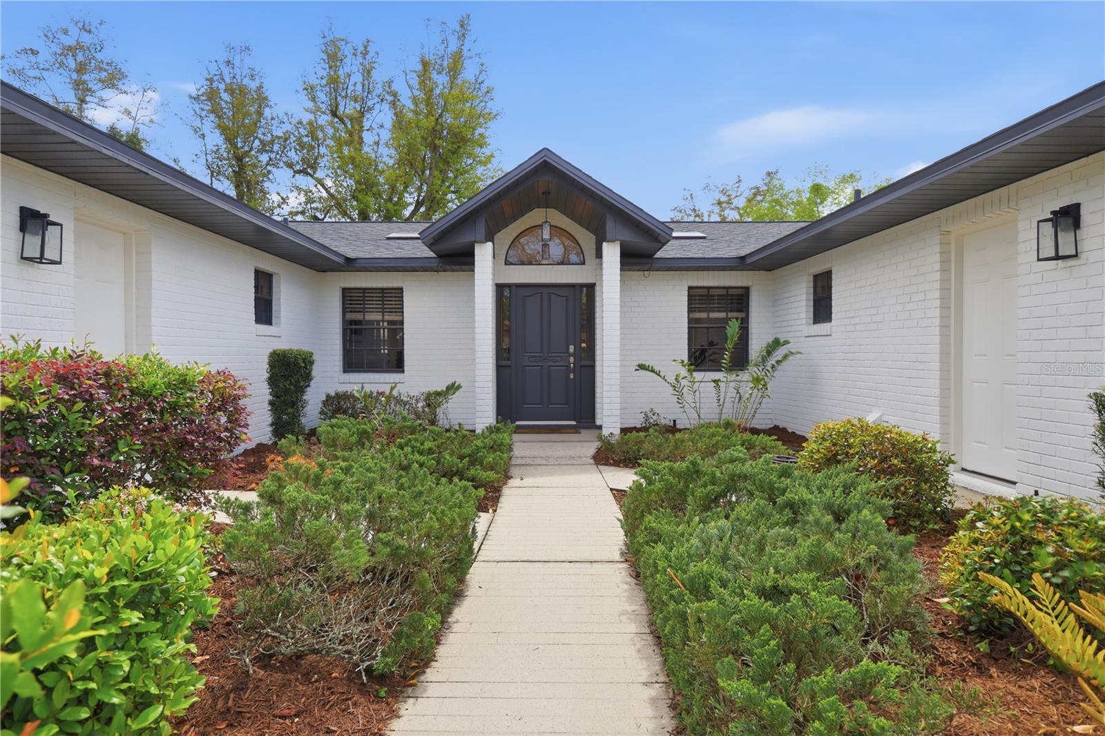 1111 S COOPER DR, DELTONA, FL, 32725