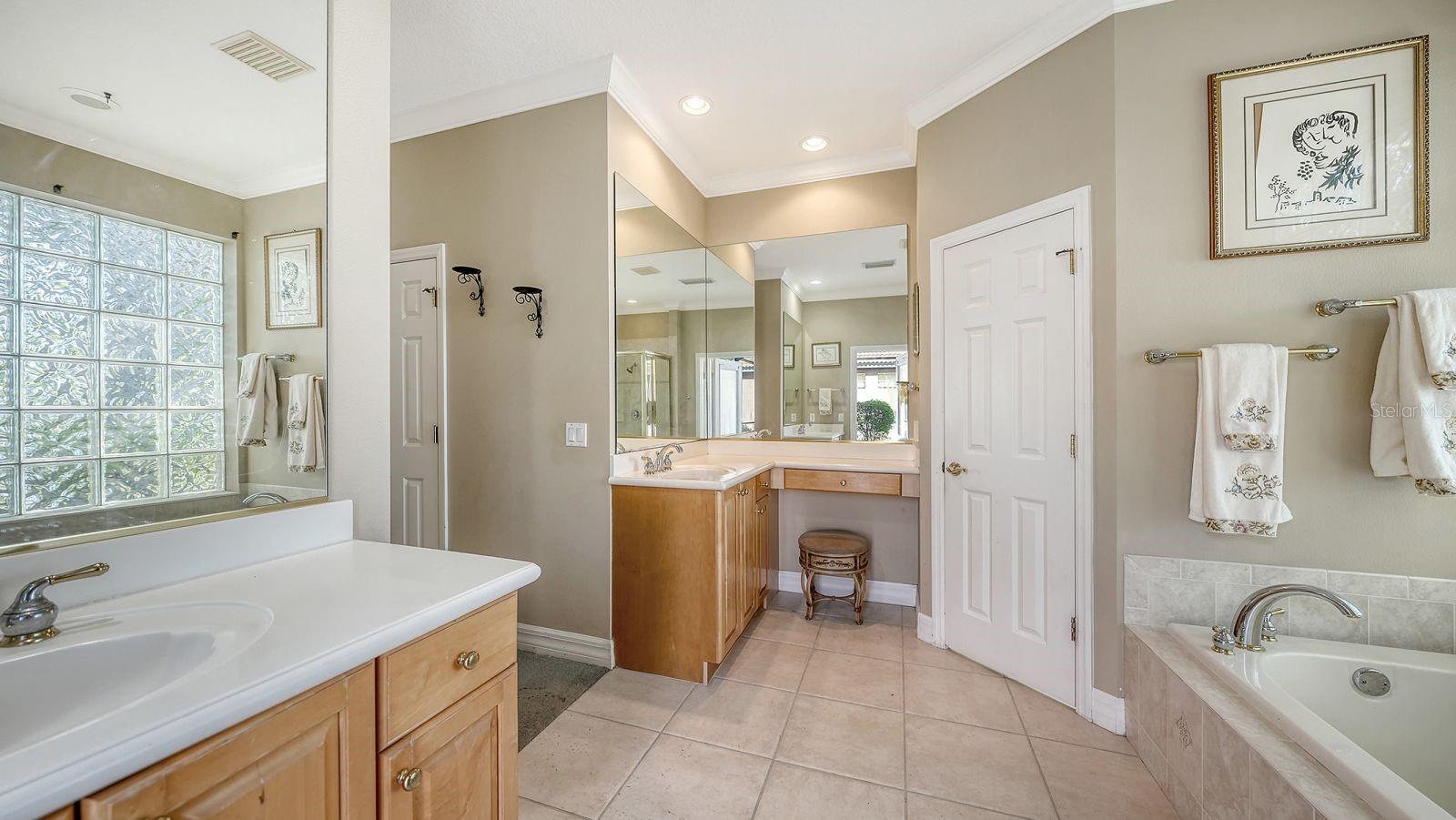 1348 THORNAPPLE DR, OSPREY, FL, 34229