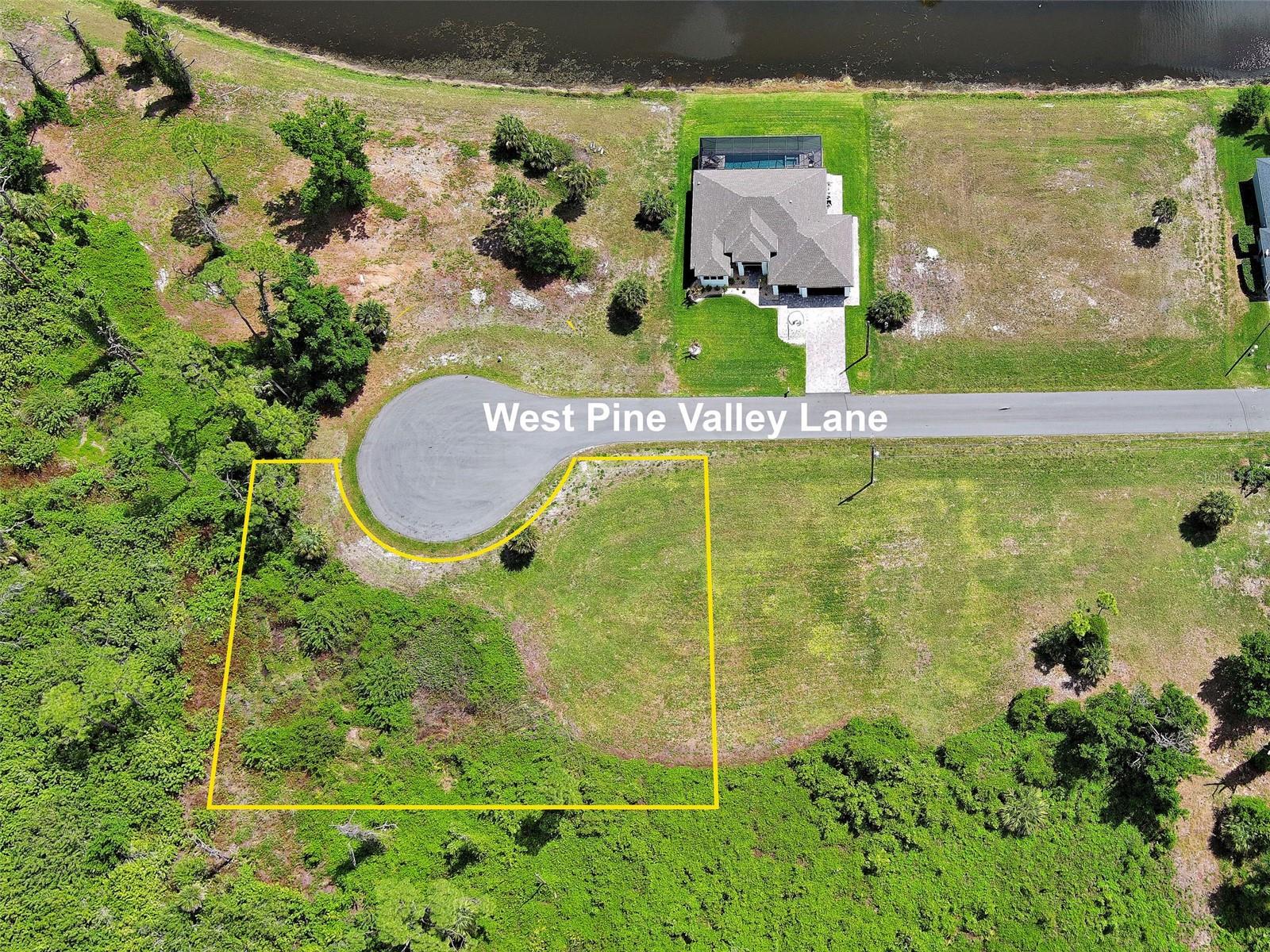 171 W PINE VALLEY LN, ROTONDA WEST, FL, 33947