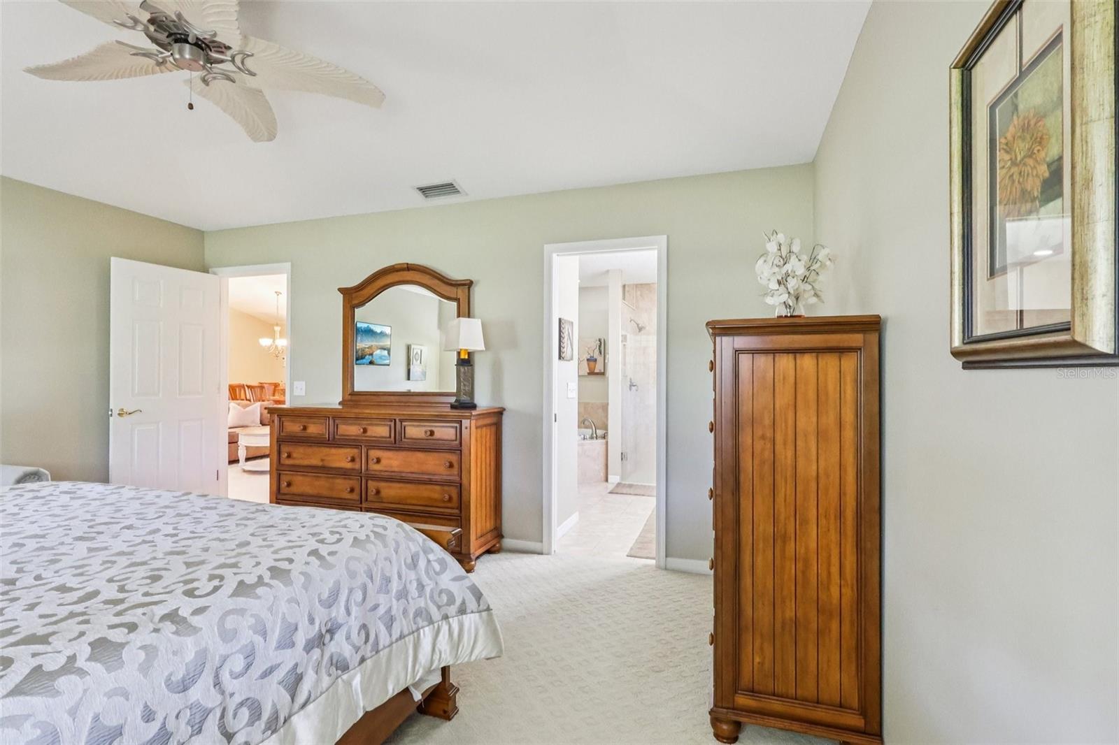 587 JUNIPER WAY, TAVARES, FL, 32778