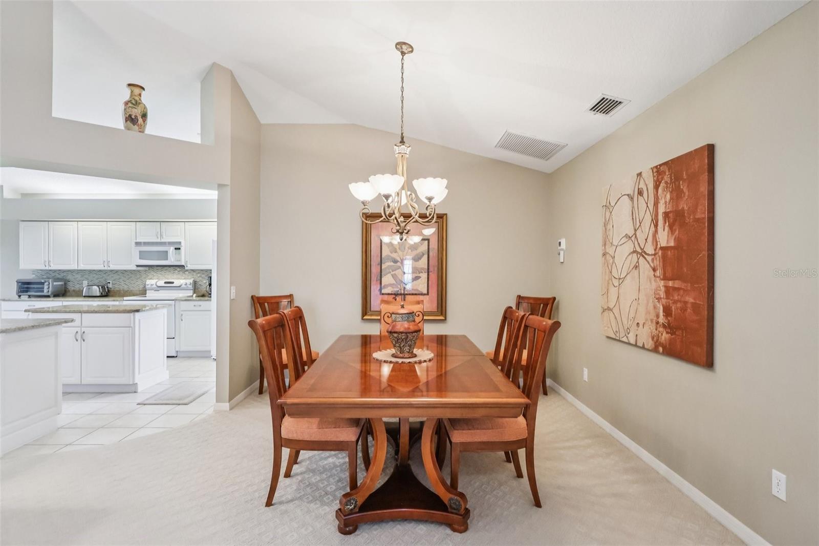 587 JUNIPER WAY, TAVARES, FL, 32778