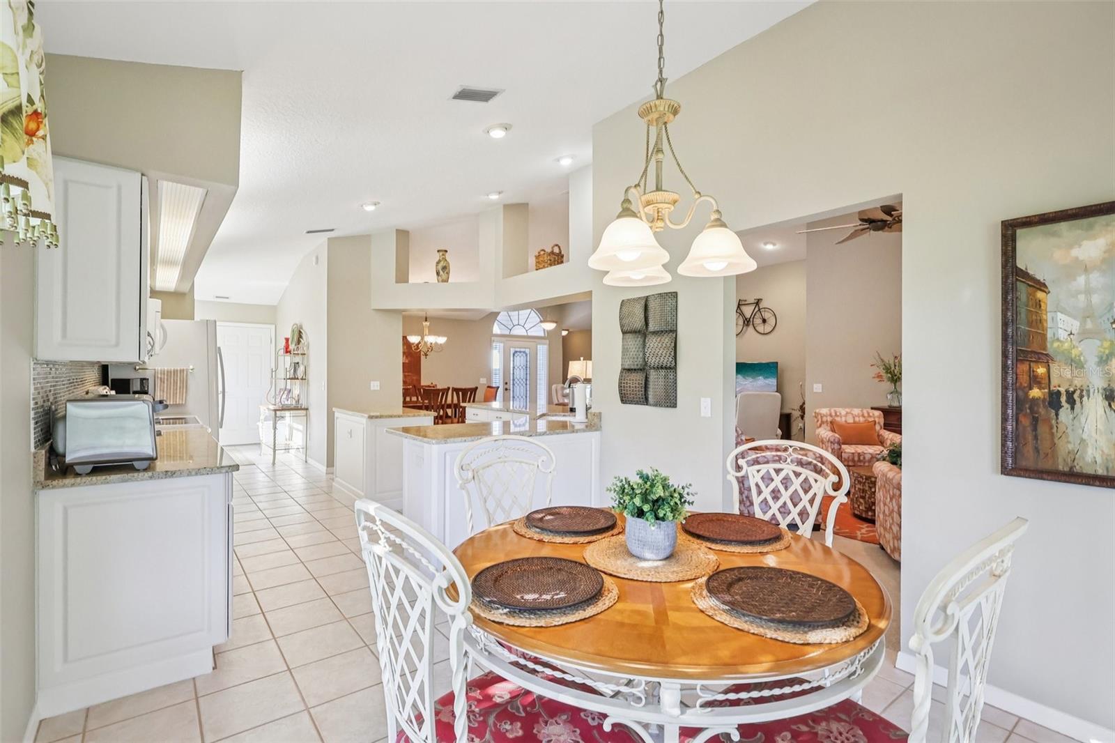 587 JUNIPER WAY, TAVARES, FL, 32778