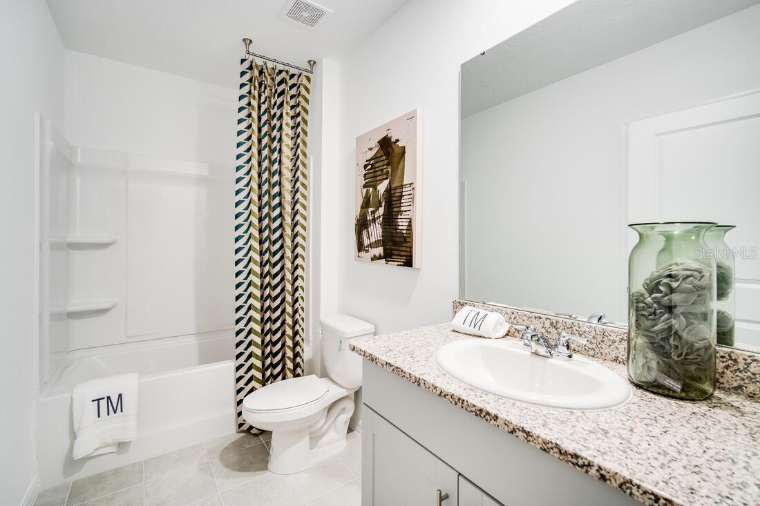 200 STREAMWATER WAY, GROVELAND, FL, 34736