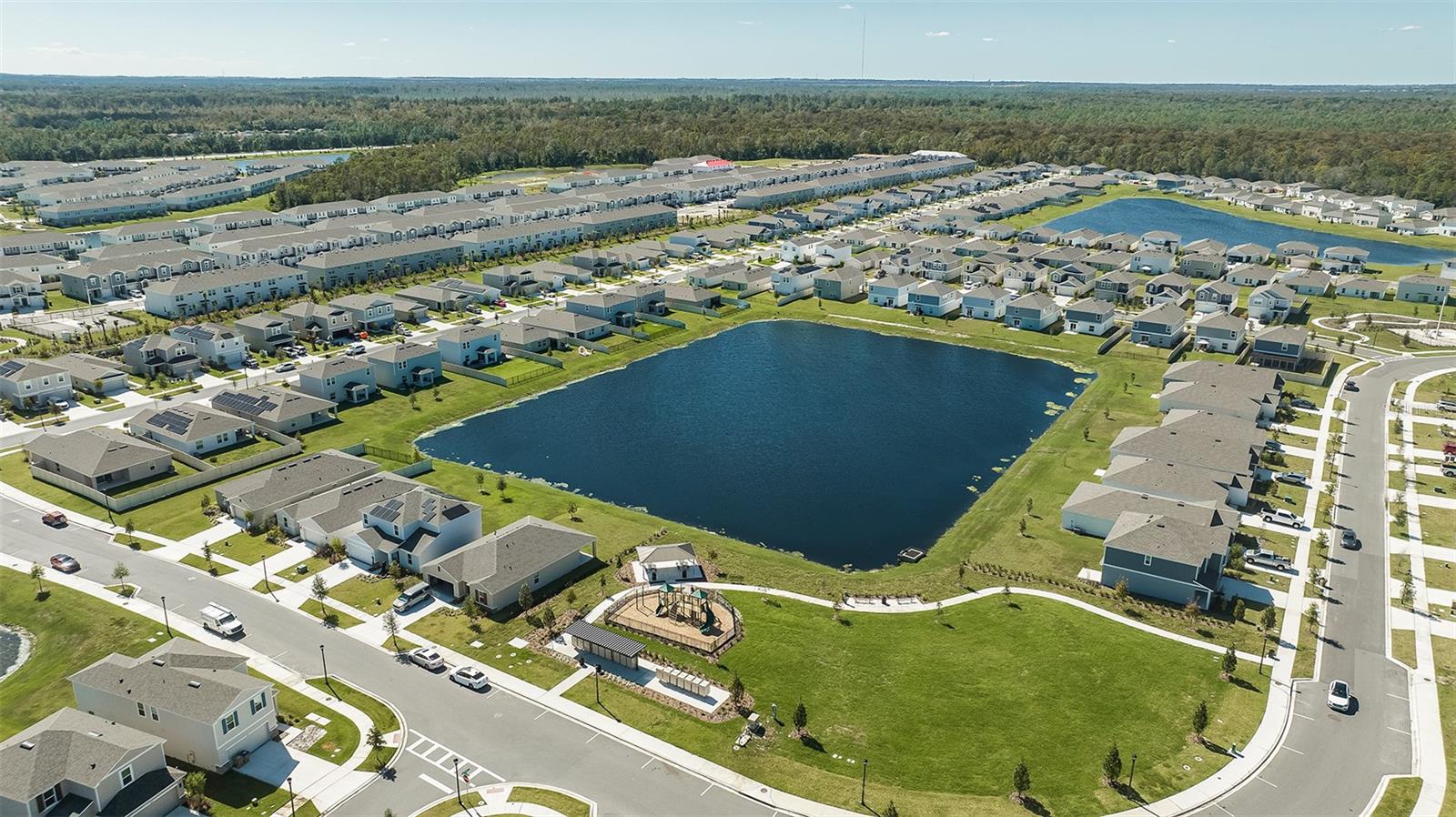 200 STREAMWATER WAY, GROVELAND, FL, 34736