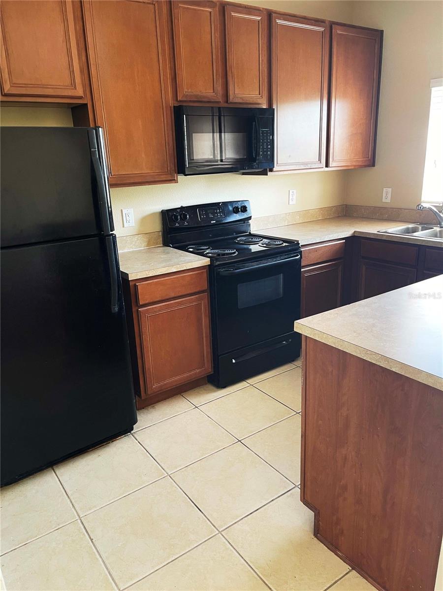 2520 RETREAT VIEW CIR, SANFORD, FL, 32771