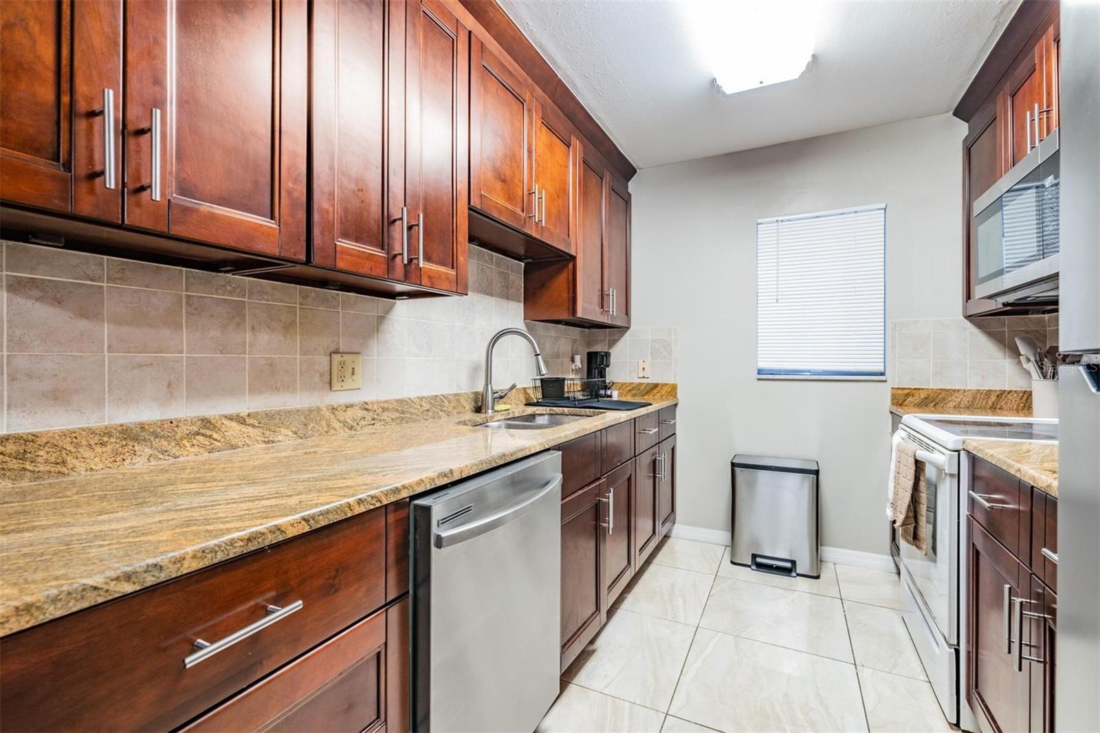 3718 W MCKAY AVE #104, TAMPA, FL, 33609
