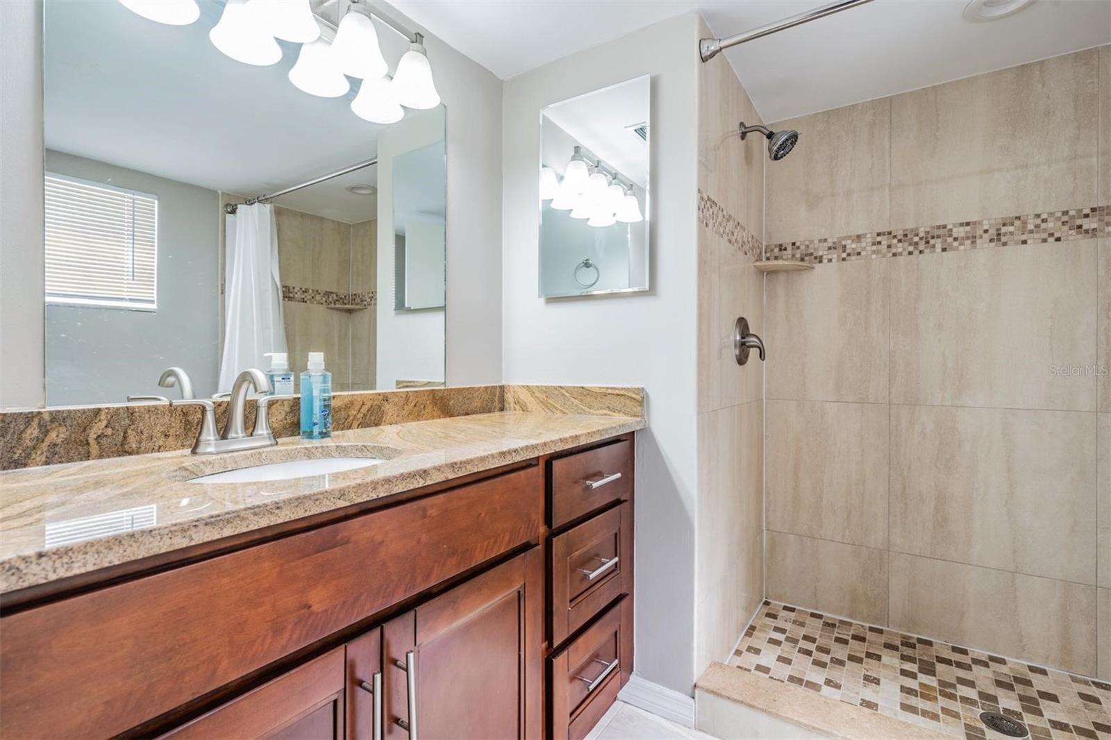 3718 W MCKAY AVE #104, TAMPA, FL, 33609