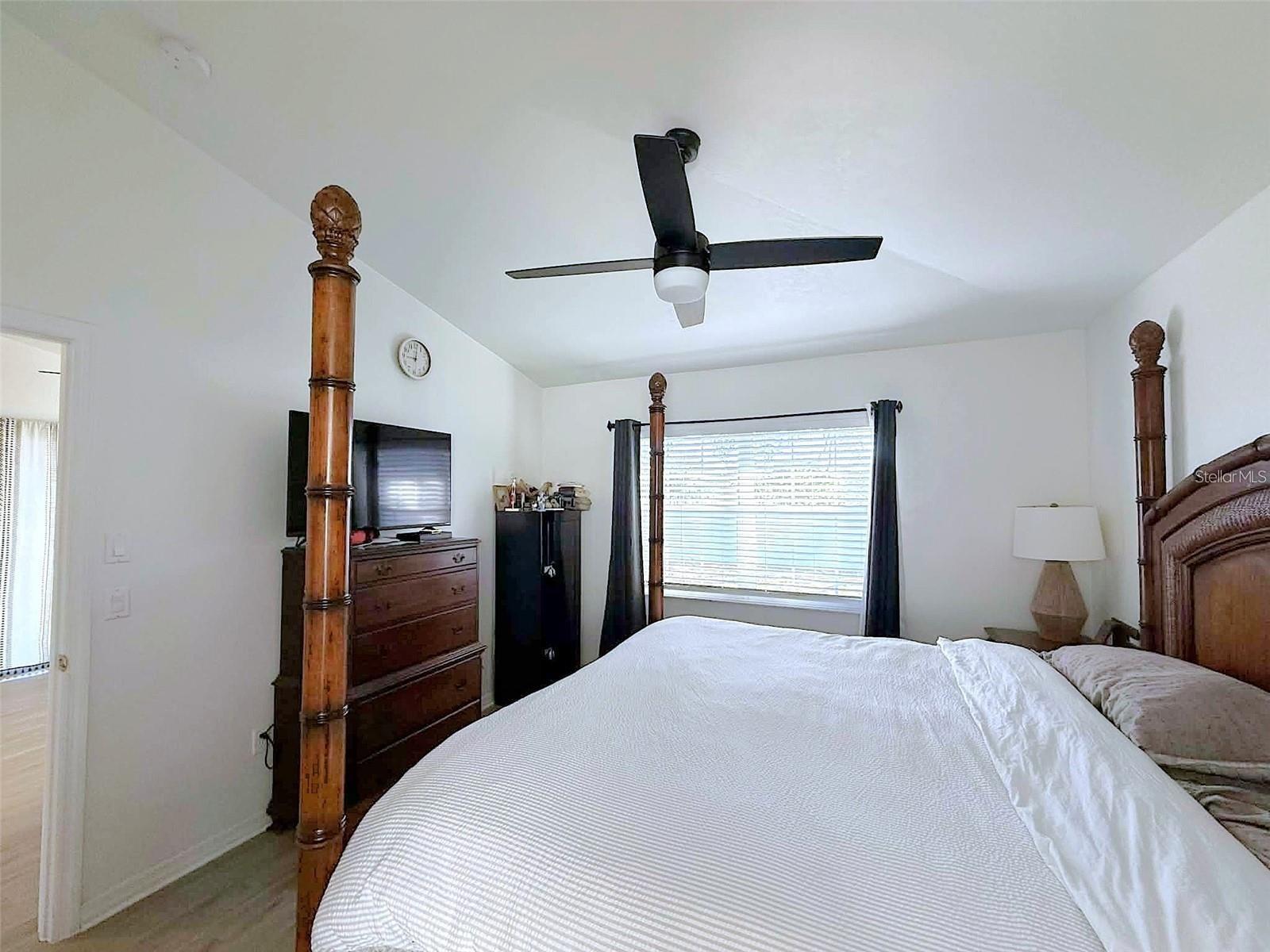 504 ROSE APPLE CIR, PORT CHARLOTTE, FL, 33954