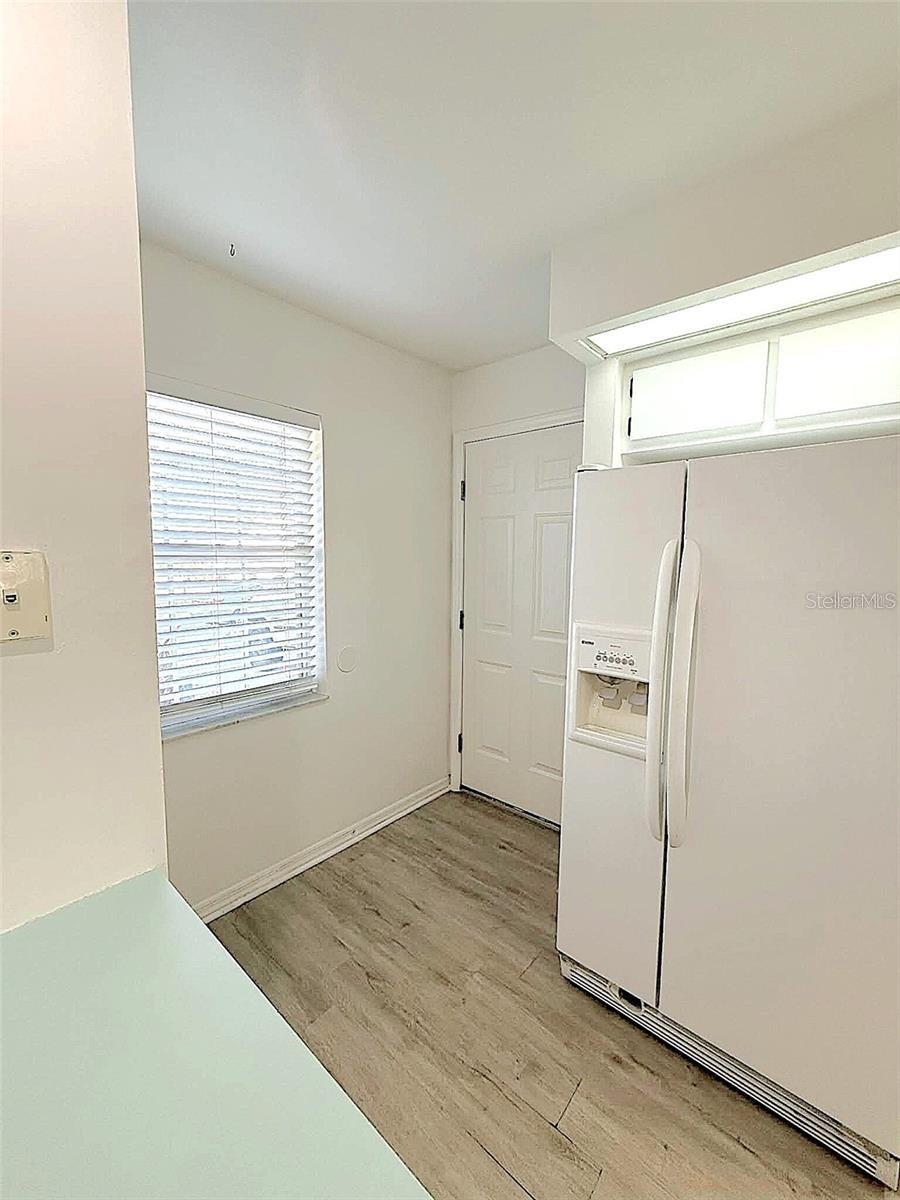 504 ROSE APPLE CIR, PORT CHARLOTTE, FL, 33954