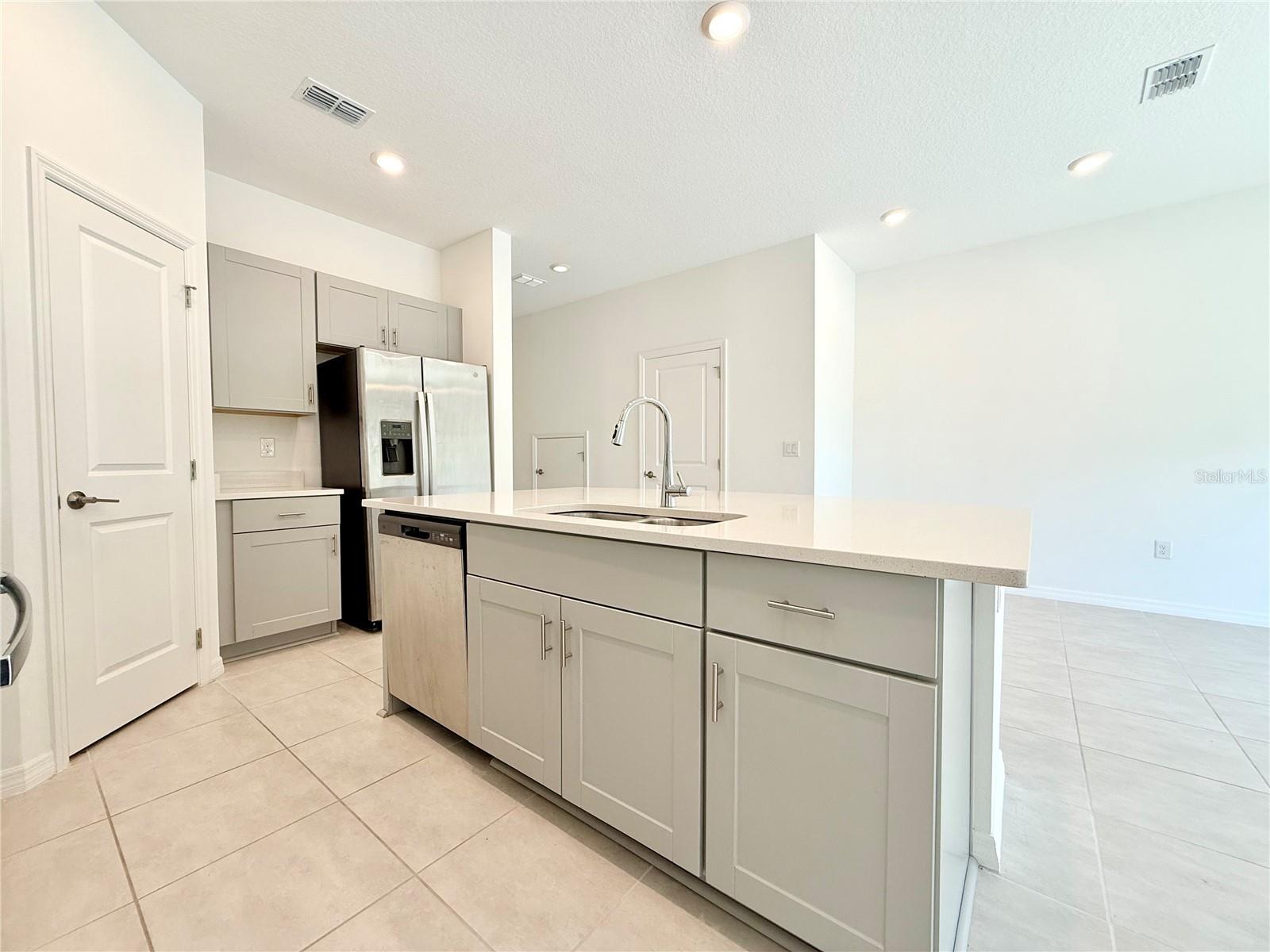 348 RIVER FRONT WAY, EDGEWATER, FL, 32141