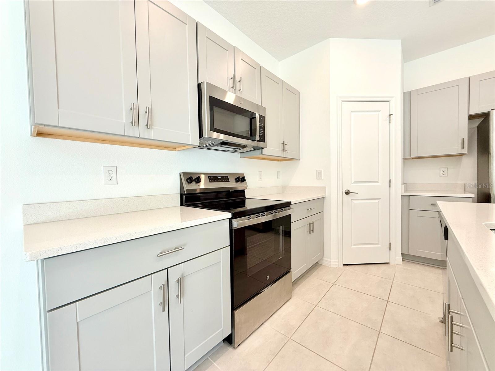 348 RIVER FRONT WAY, EDGEWATER, FL, 32141