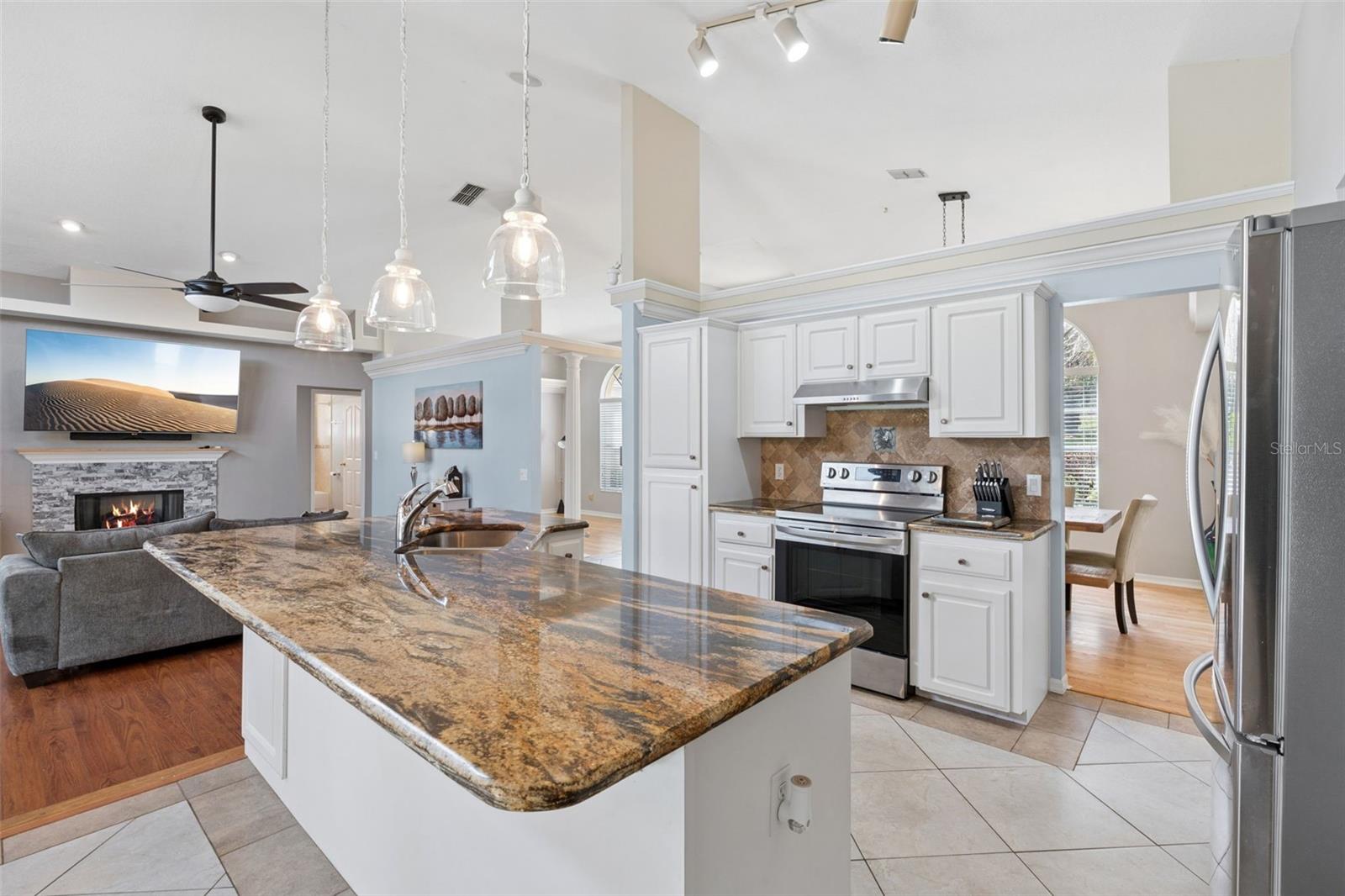 16941 MAGNOLIA ISLAND BLVD, CLERMONT, FL, 34711