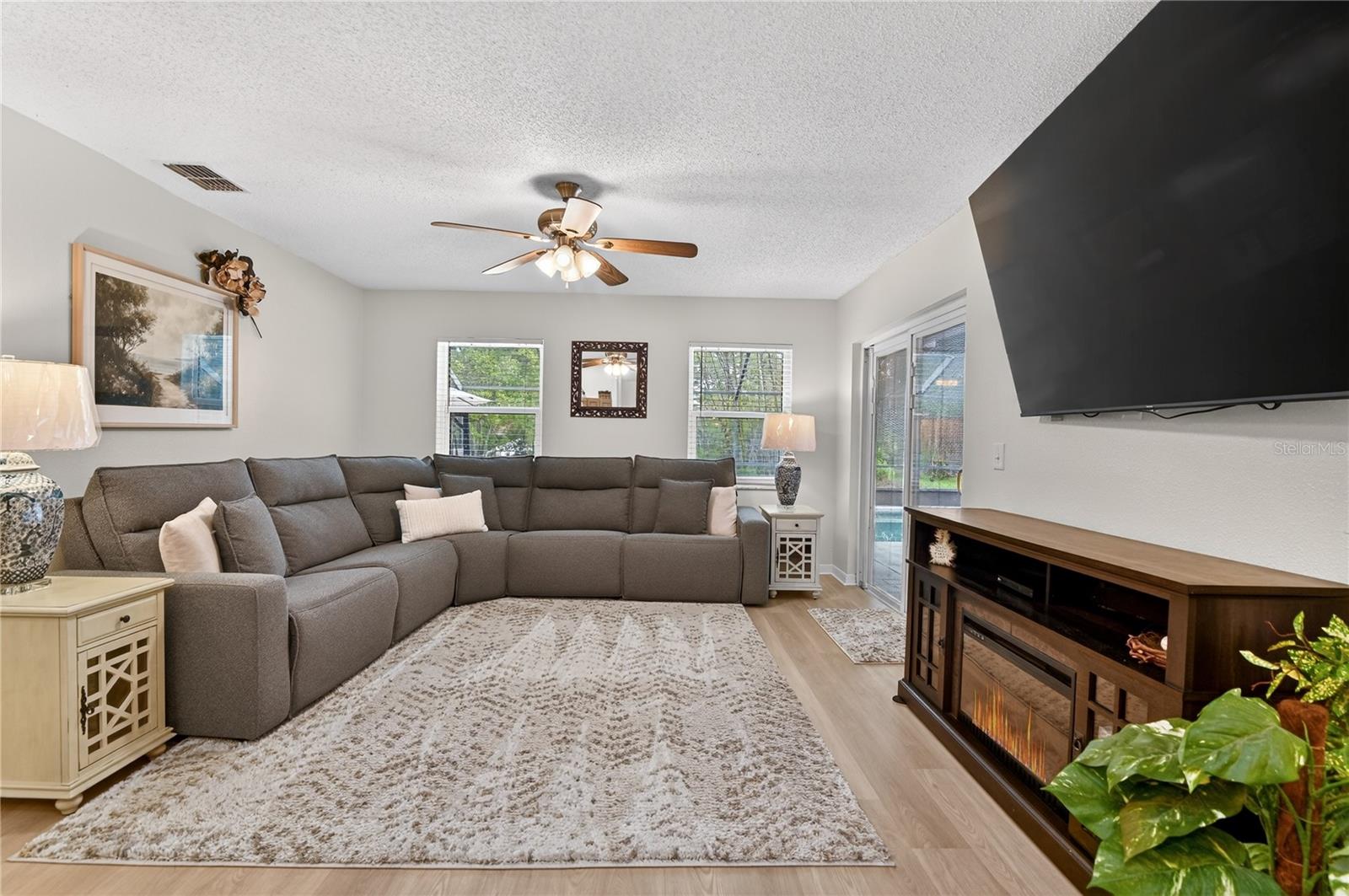 9441 PINETREE DR, LAKE WALES, FL, 33898