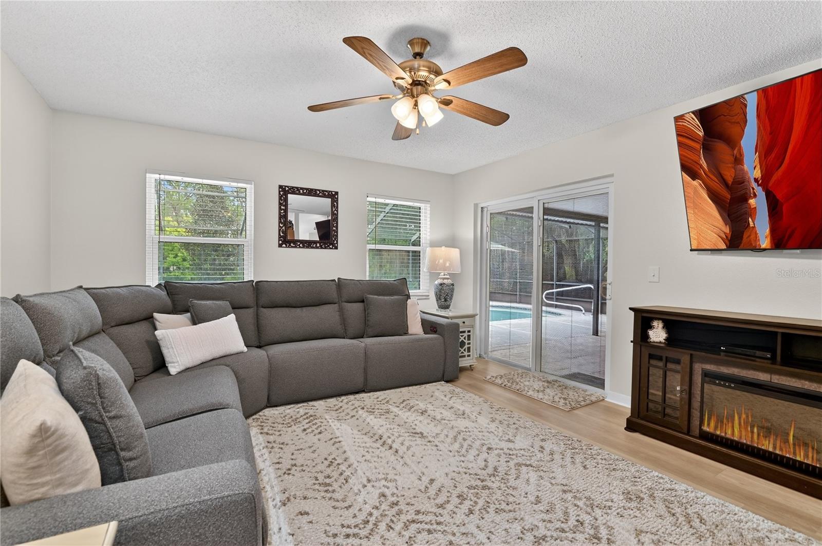 9441 PINETREE DR, LAKE WALES, FL, 33898