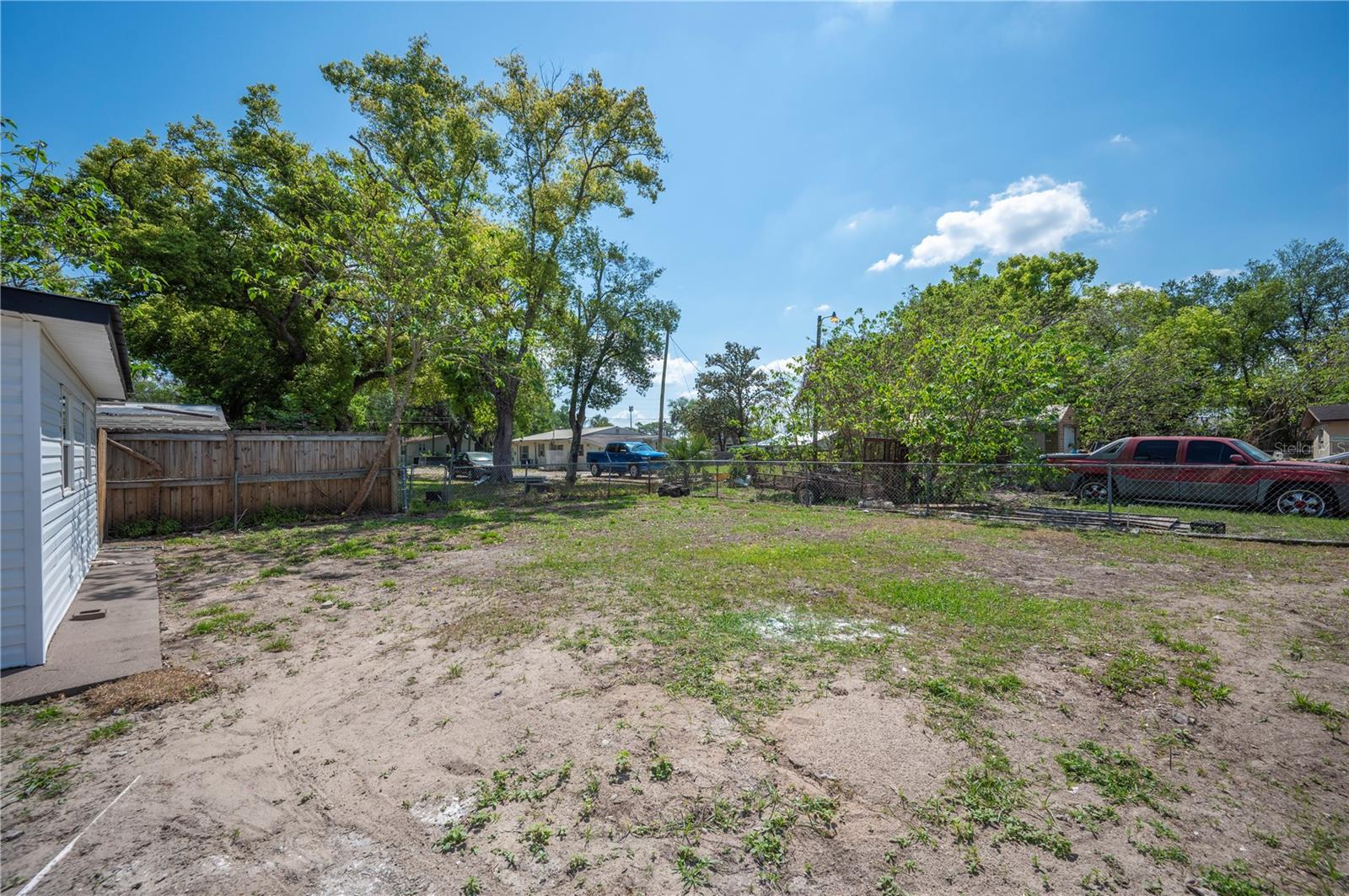 1215 EL CAMINO RD, LAKELAND, FL, 33805