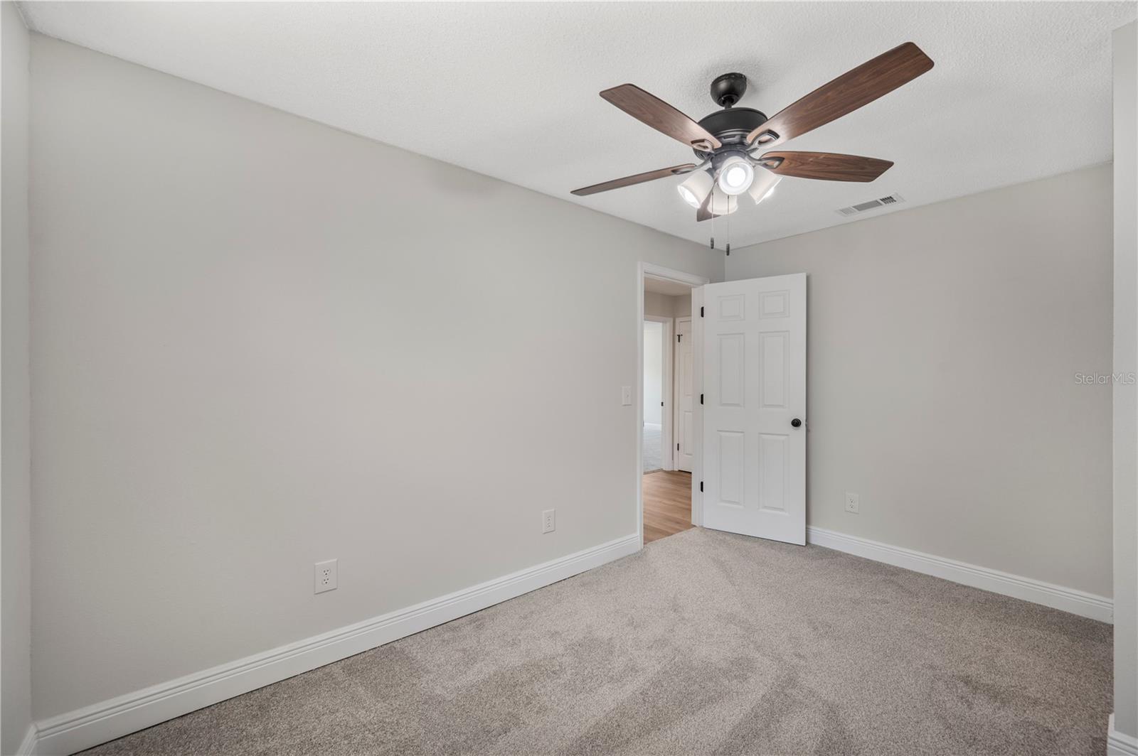 1215 EL CAMINO RD, LAKELAND, FL, 33805