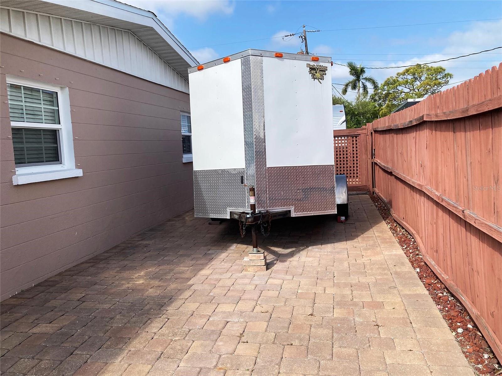 130 59TH ST W, BRADENTON, FL, 34209