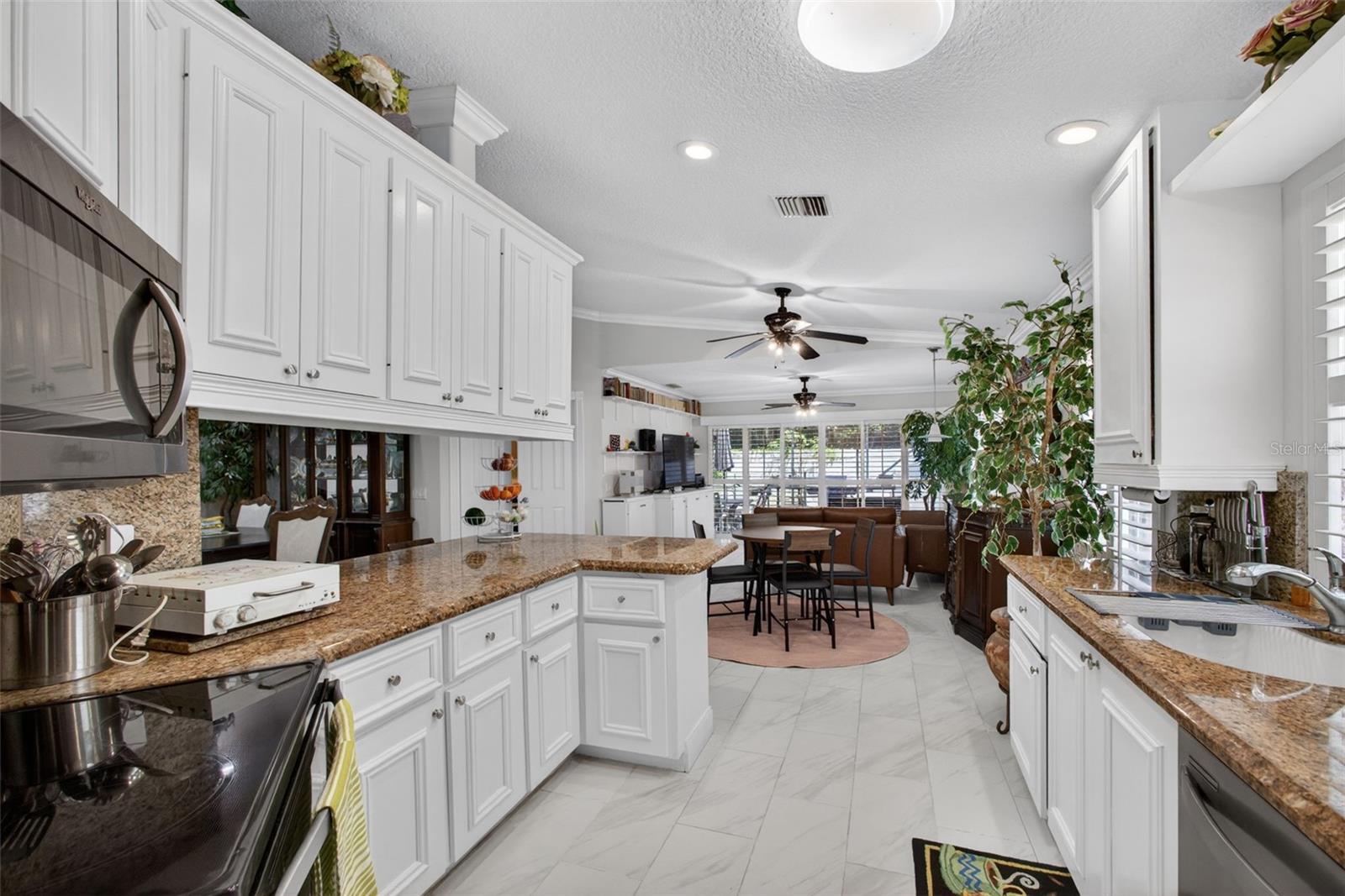 4047 GROVE POINT RD, PALM BEACH GARDENS, FL, 33410