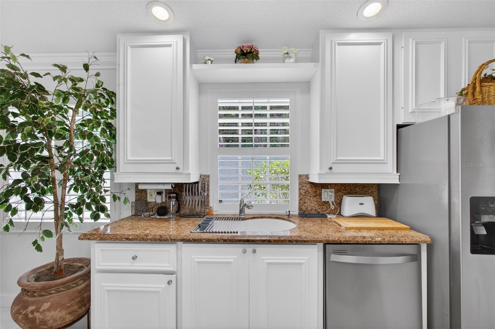 4047 GROVE POINT RD, PALM BEACH GARDENS, FL, 33410