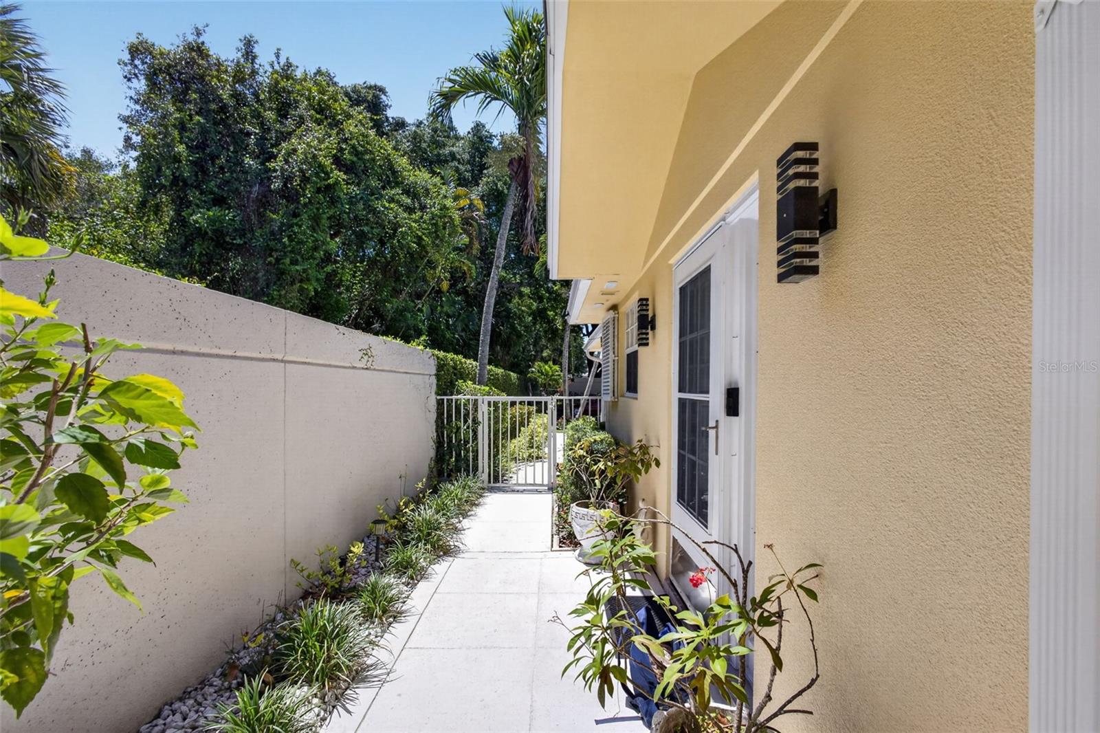 4047 GROVE POINT RD, PALM BEACH GARDENS, FL, 33410