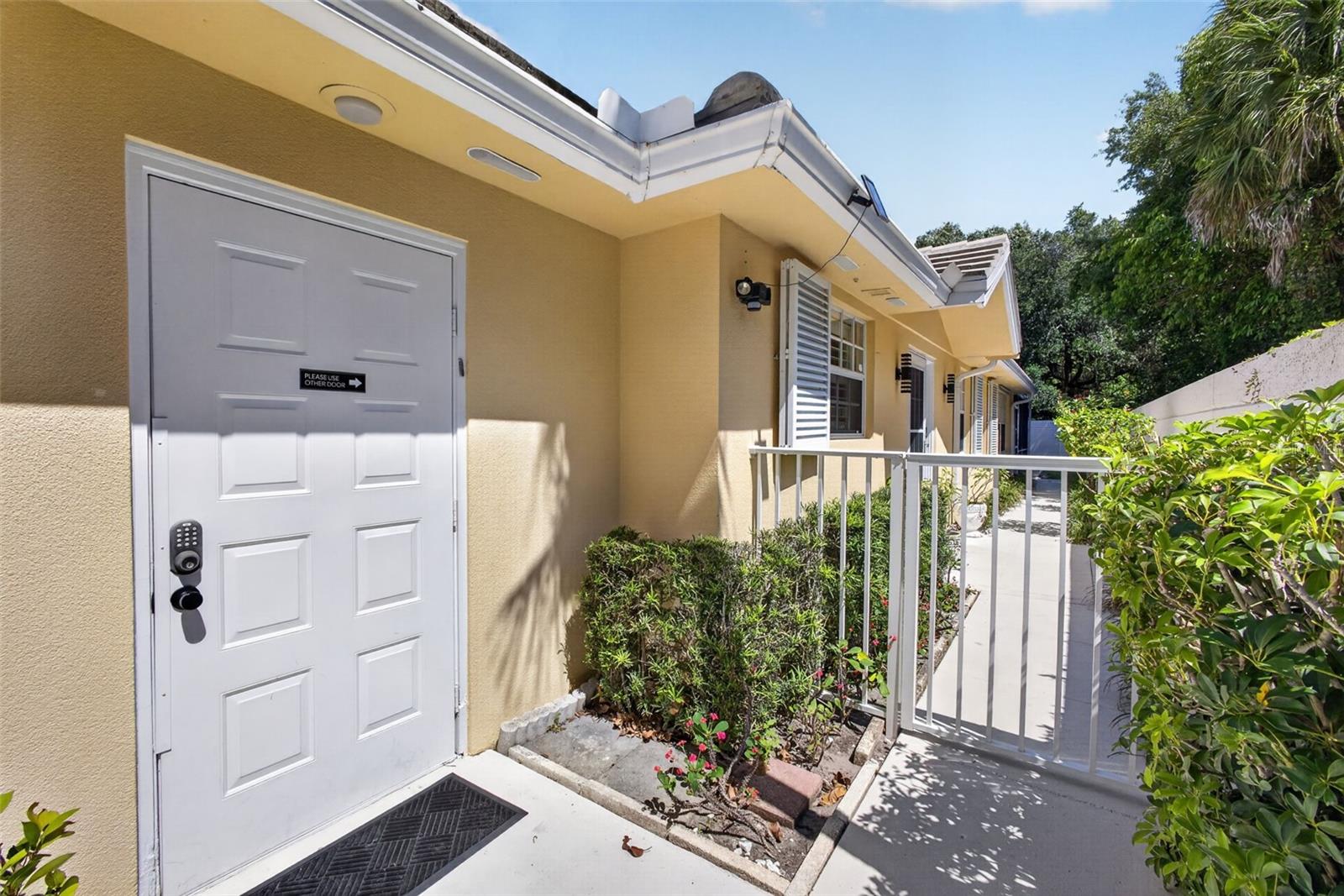 4047 GROVE POINT RD, PALM BEACH GARDENS, FL, 33410